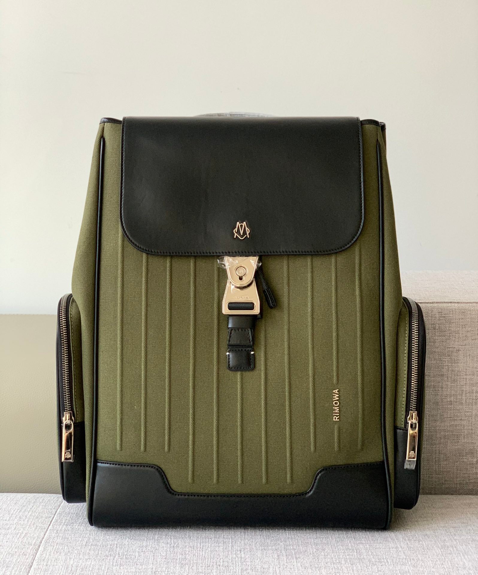 LuxluxHouse Best Quality Bags Luggage