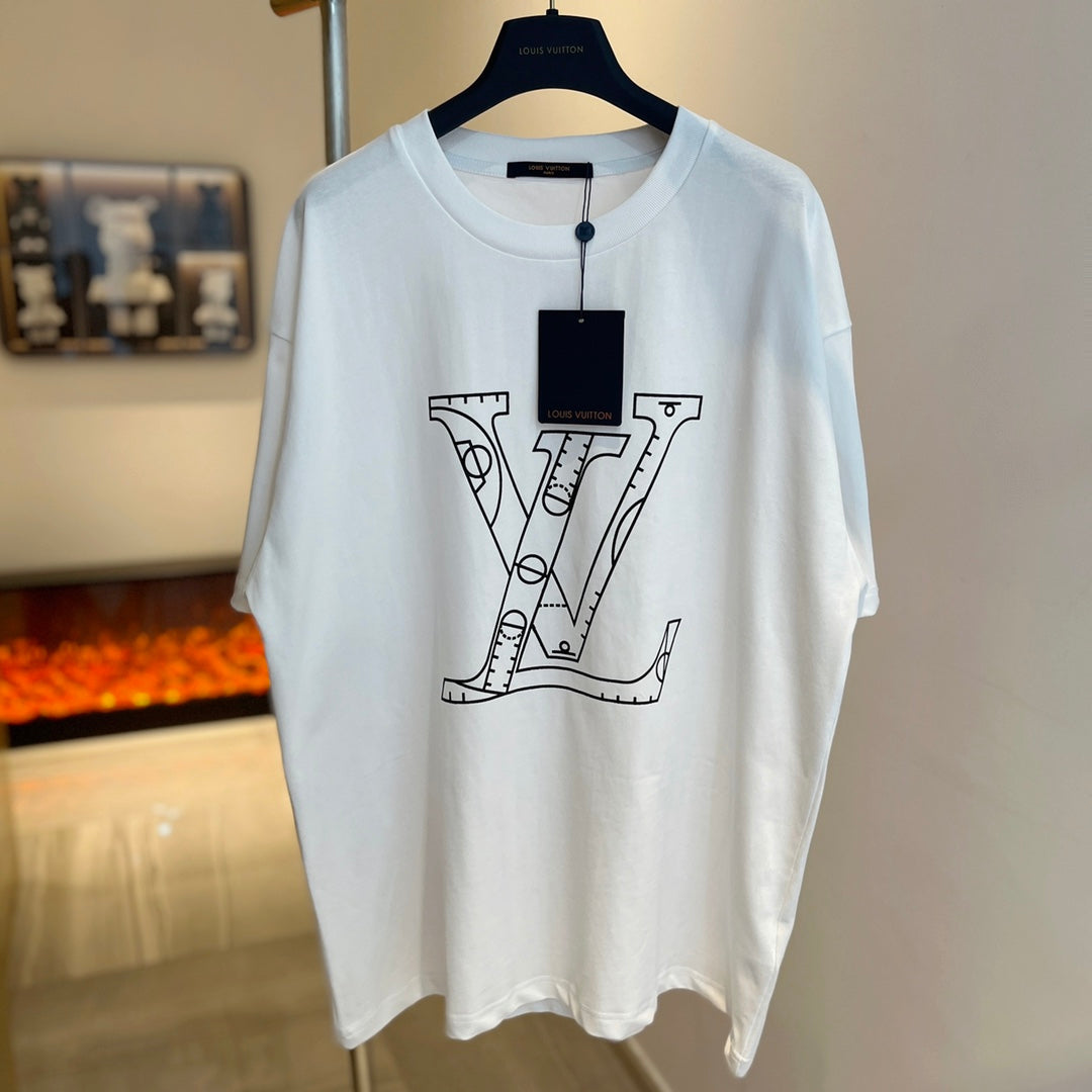 LuxluxHouse Louis Vuitton T-shirt NO.2