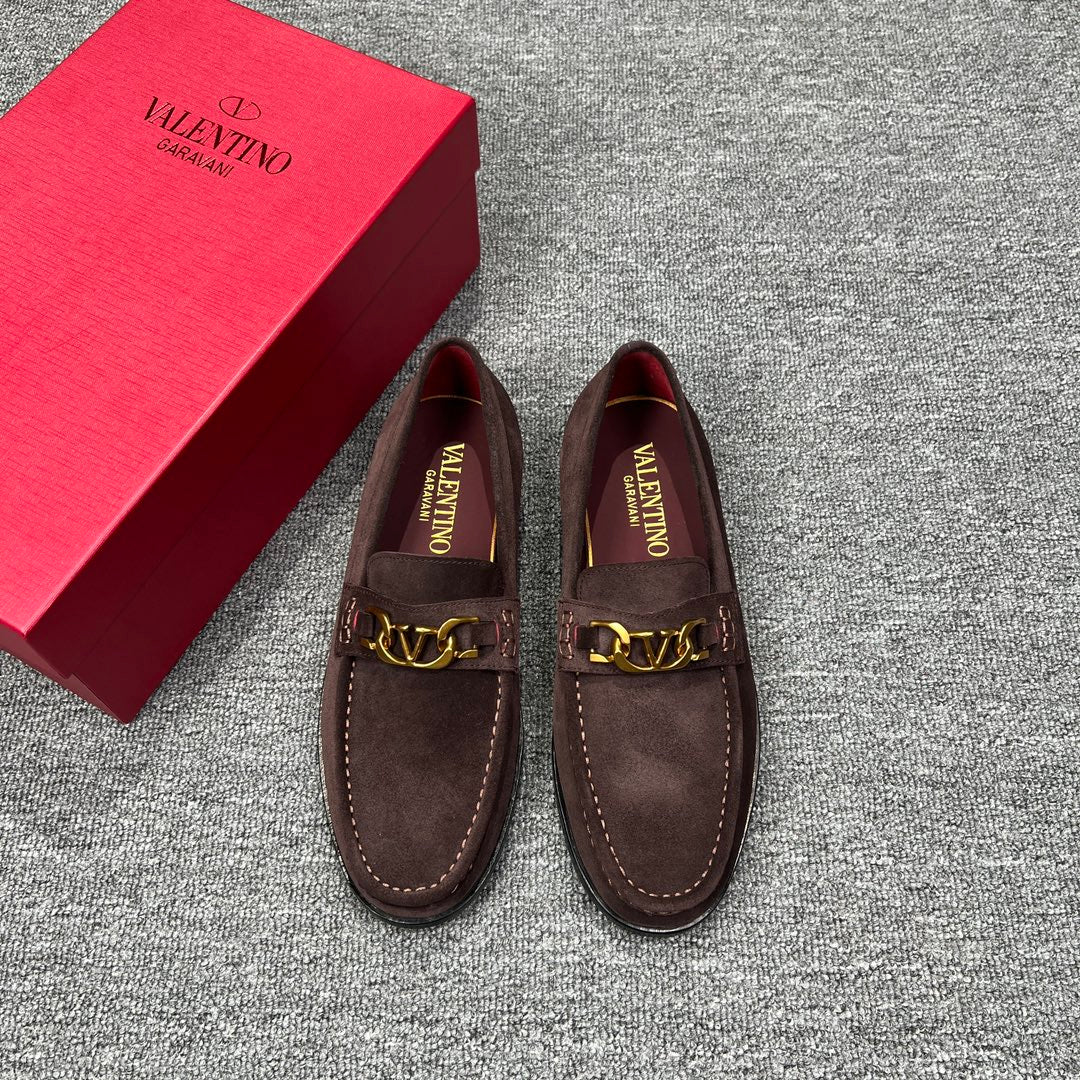 LuxluxHouse Best Quality Shoes Valentino