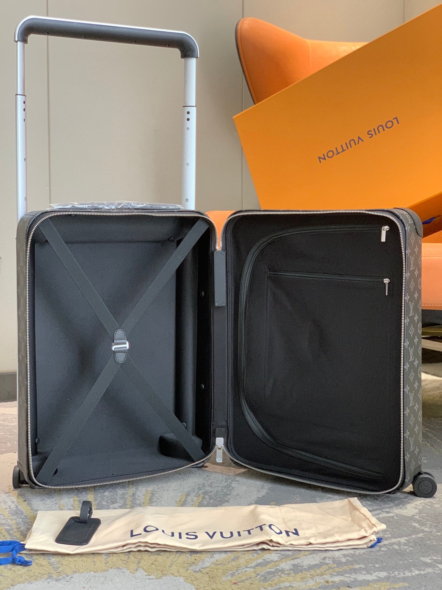 LuxluxHouse Best Quality Bags Luggage