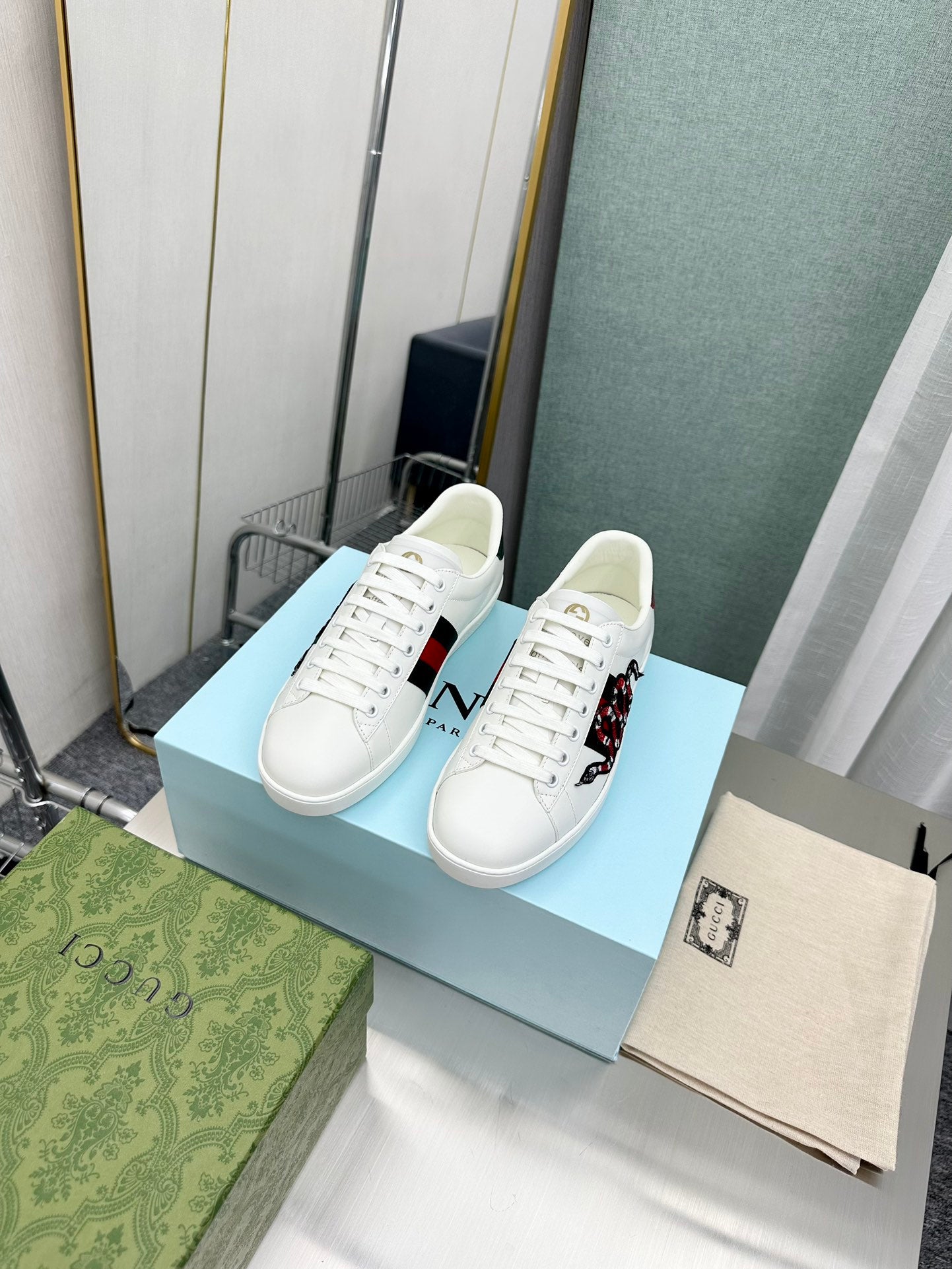 LuxluxHouse Best Quality Gucci Women Shoes