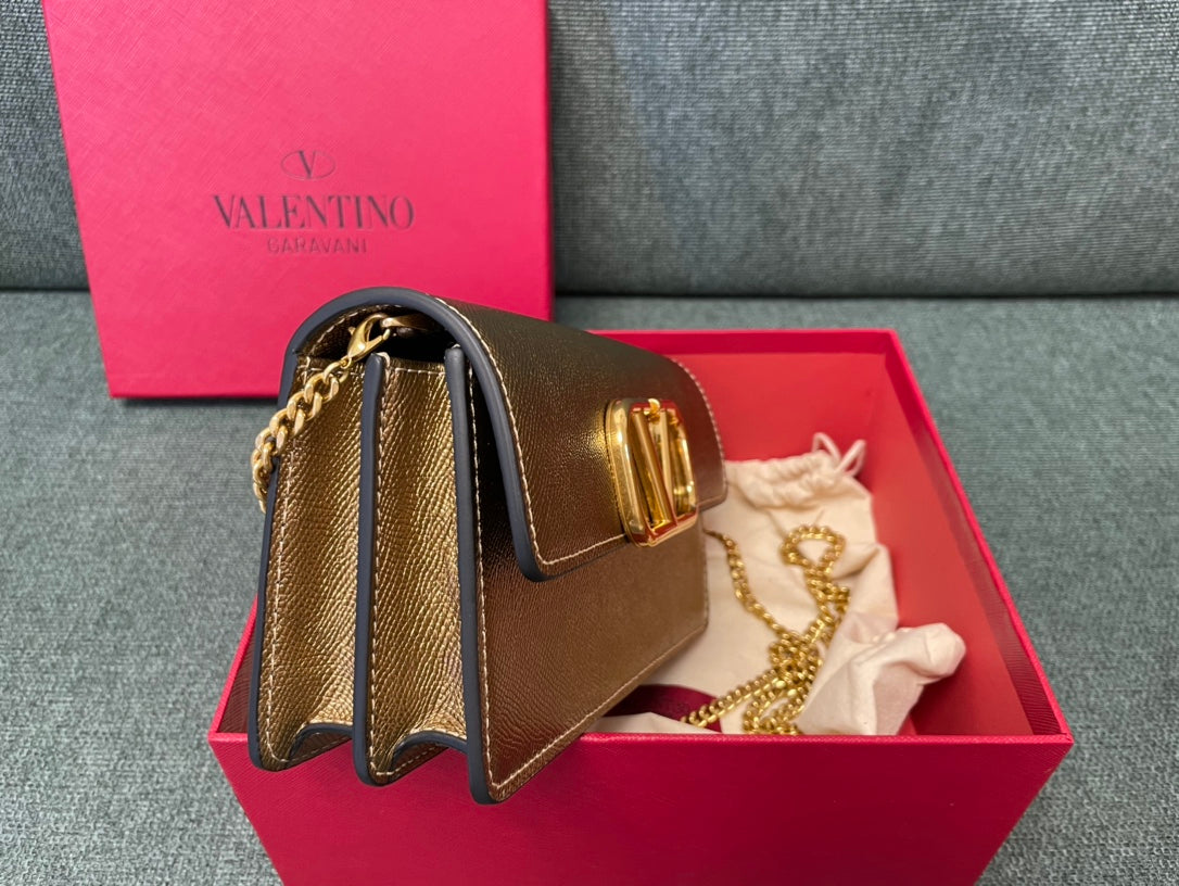 LuxluxHouse Best Quality Bags Valentino Women