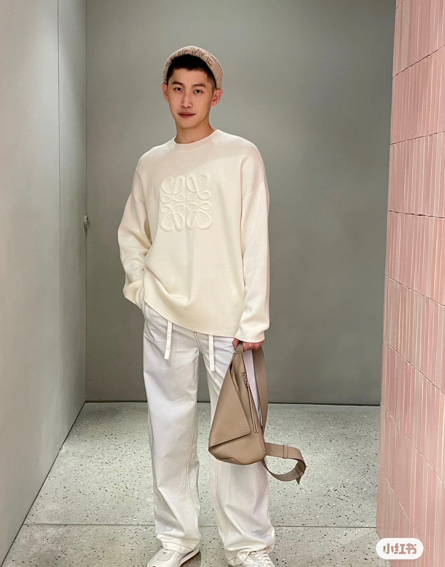 LuxluxHouse Best Quality Clothes Hoodie & Sweater Loewe