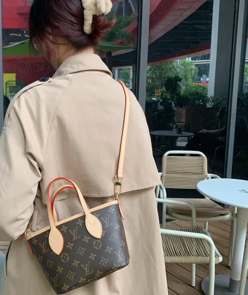 LuxluxHouse Best Quality Bags Louis Vuitton Women Men