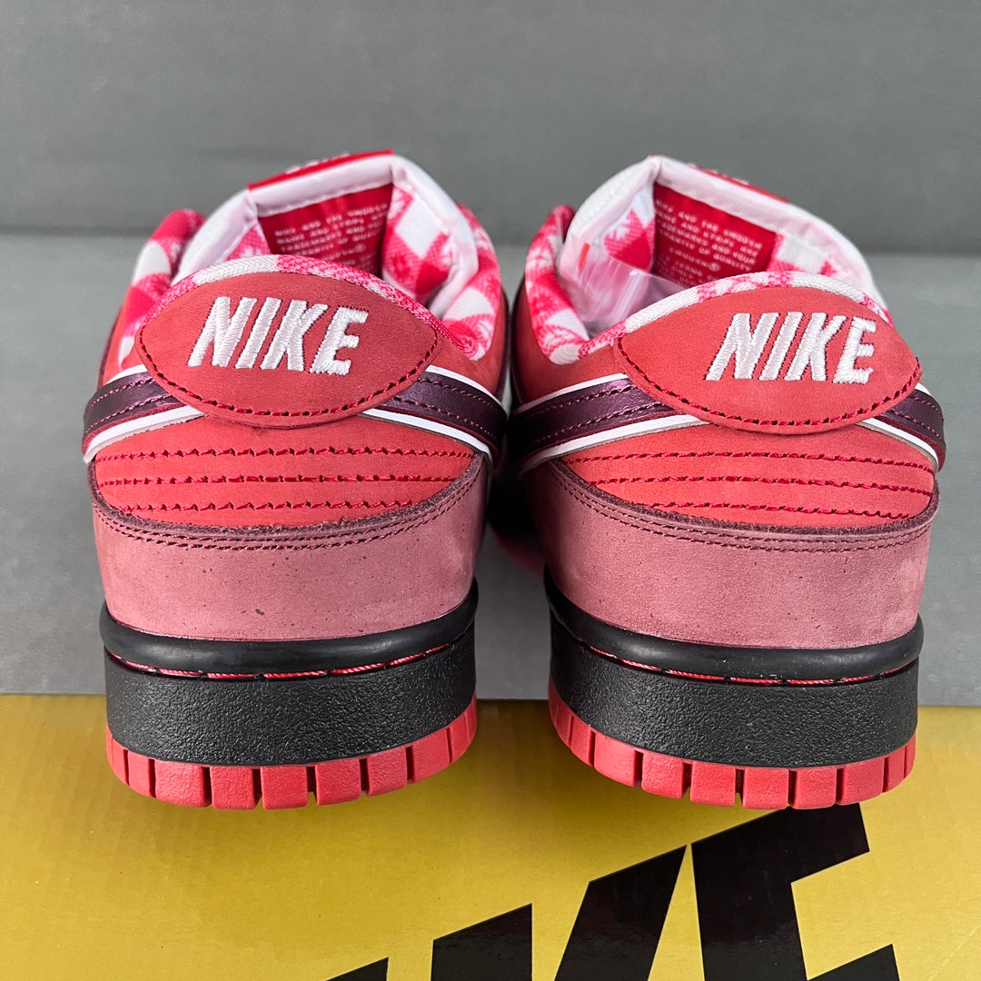 AY Batch-Concepts x NK SB Dunk Low "Red Lobster"