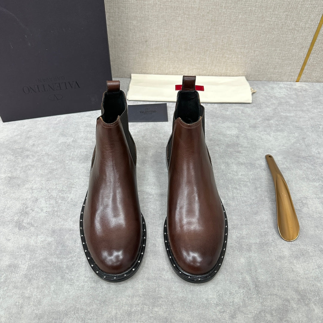 LuxluxHouse Best Quality Shoes Valentino