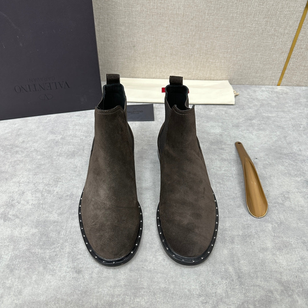 LuxluxHouse Best Quality Shoes Valentino