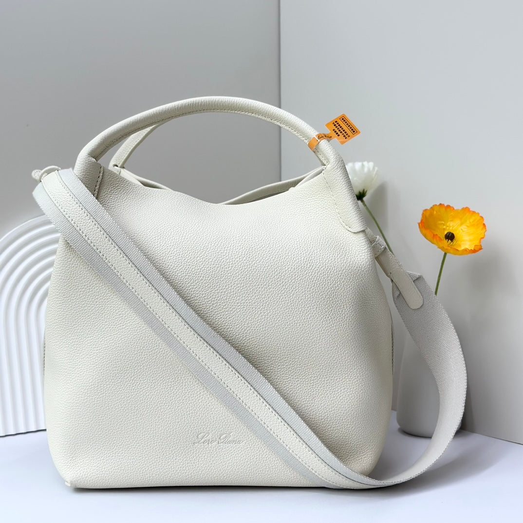 LuxluxHouse Best Quality Bags Loro Piana Women