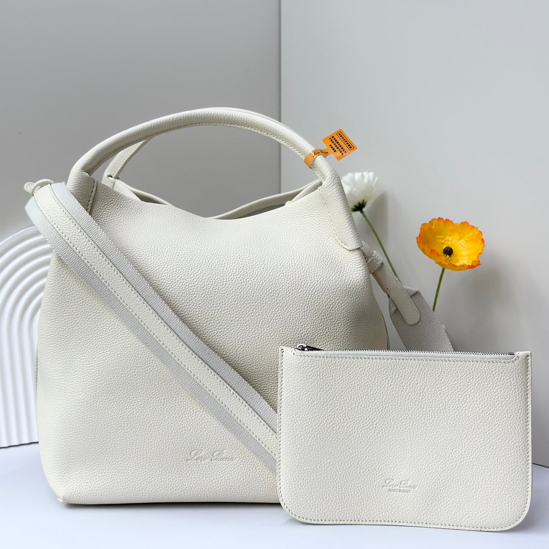 LuxluxHouse Best Quality Bags Loro Piana Women