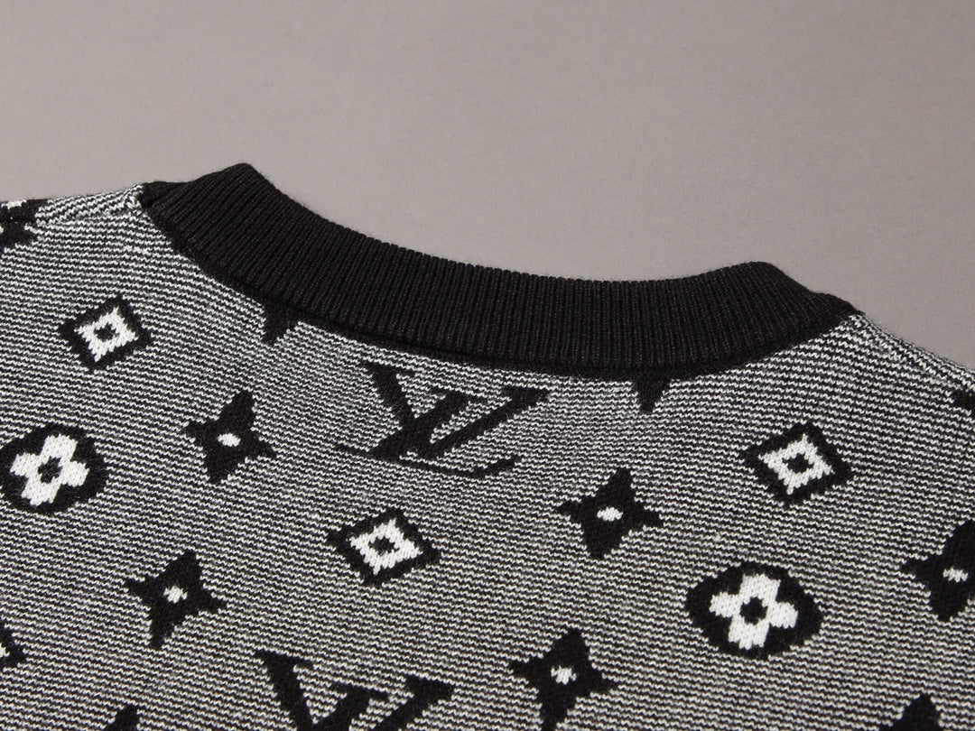 LuxluxHouse Best Quality Clothes Hoodie & Sweater Louis Vuitton