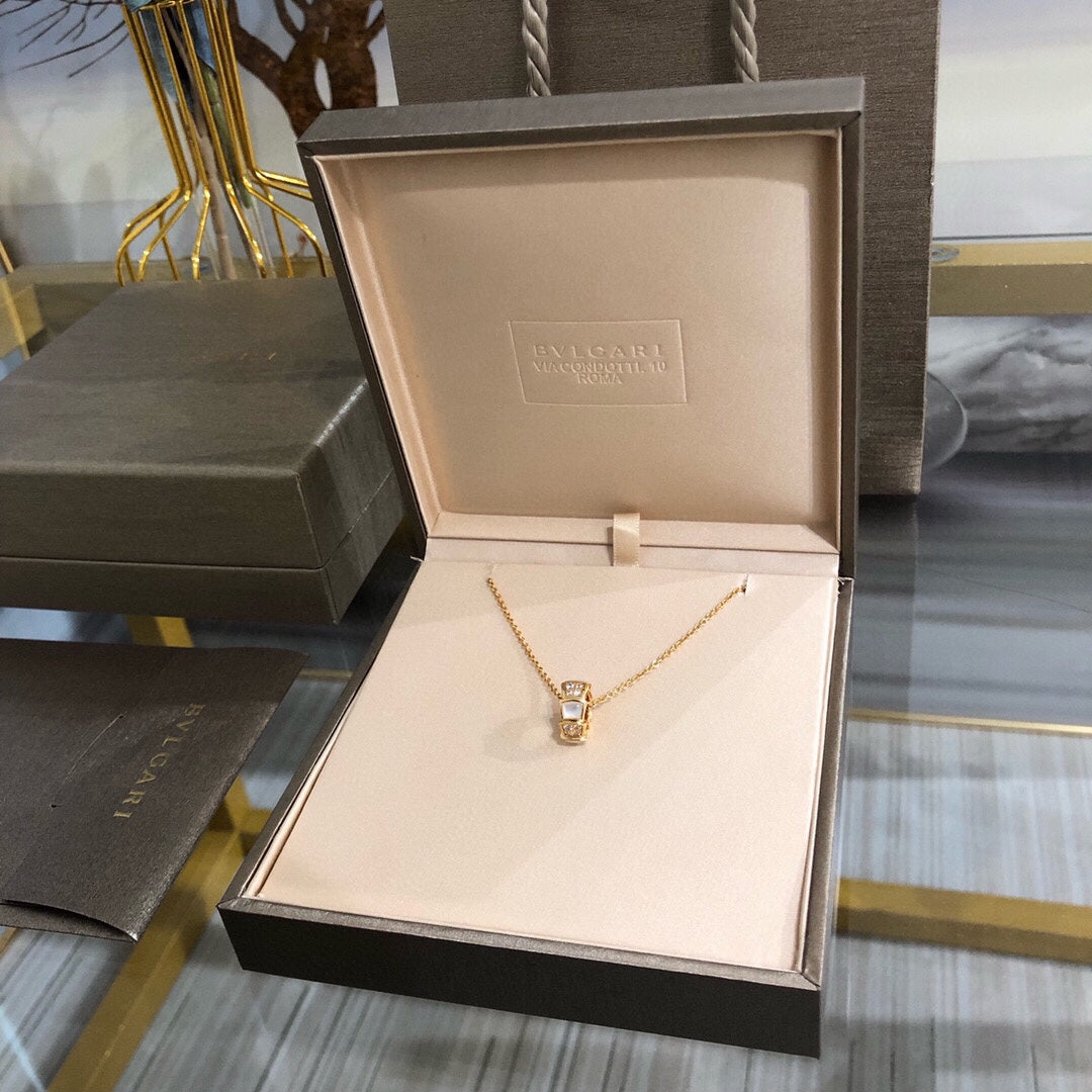 LuxluxHouse Best Quality Accessories Necklace Bvlgari