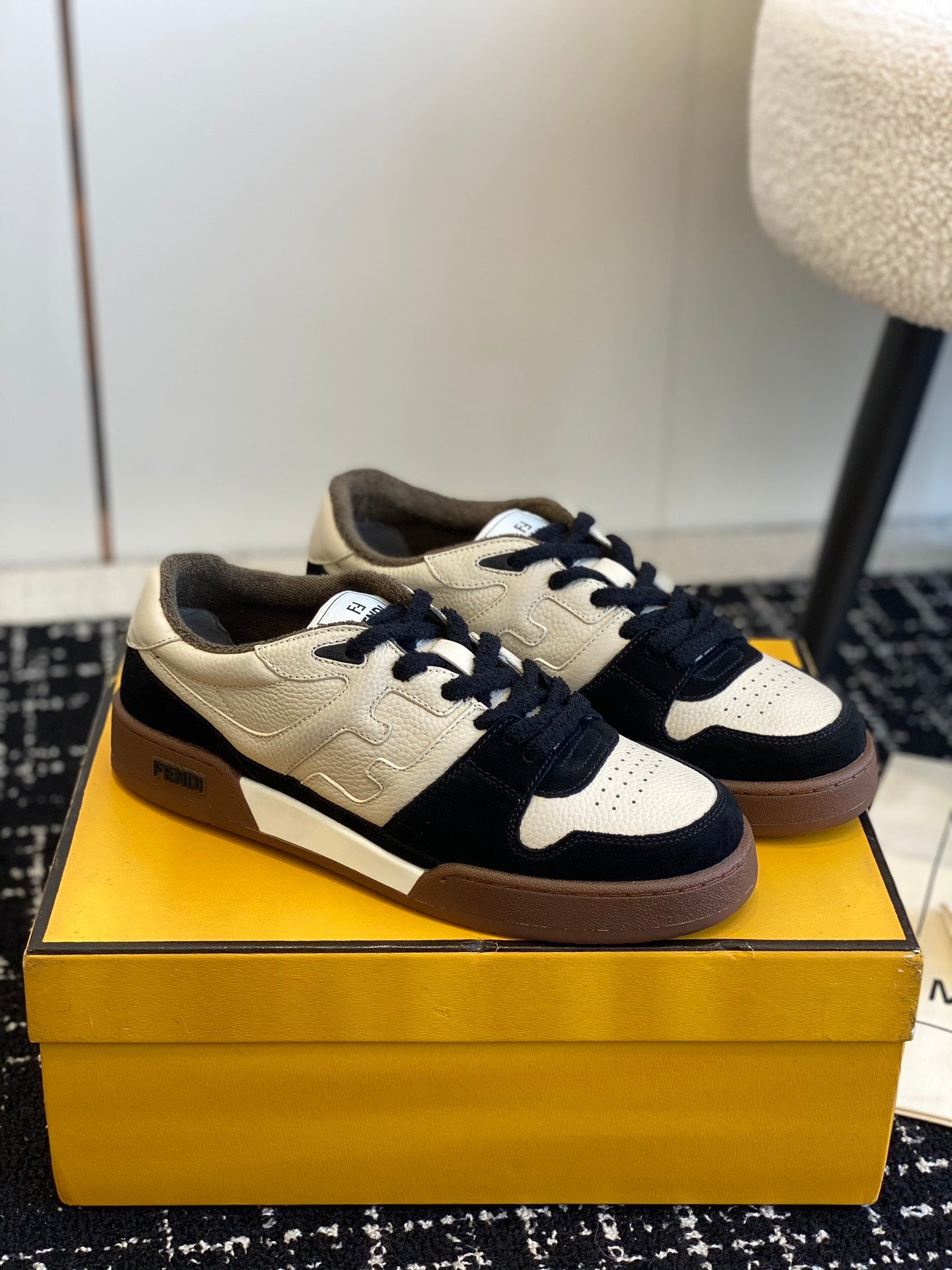 LuxluxHouse Best Quality Shoes Fendi