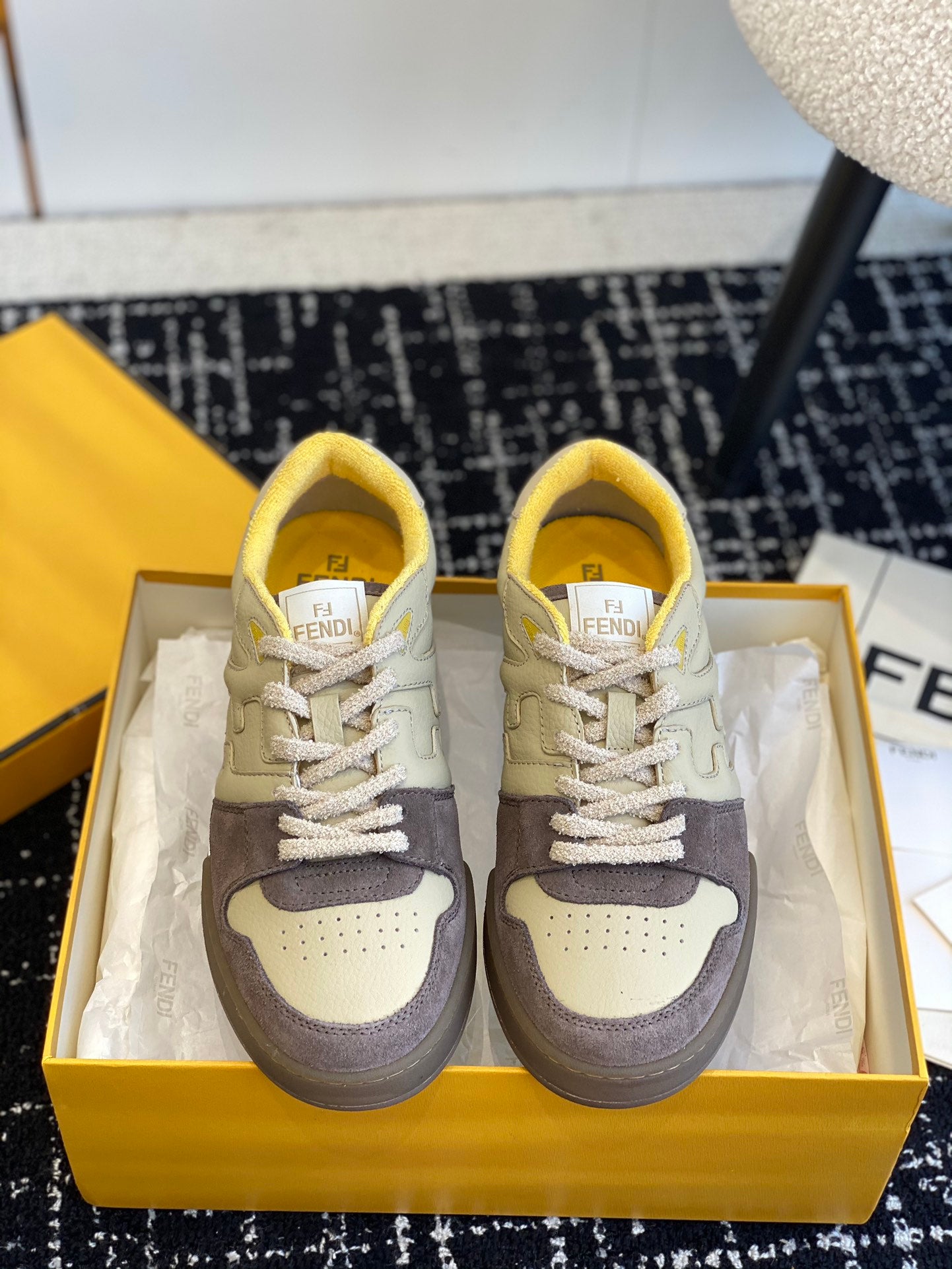 LuxluxHouse Best Quality Shoes Fendi