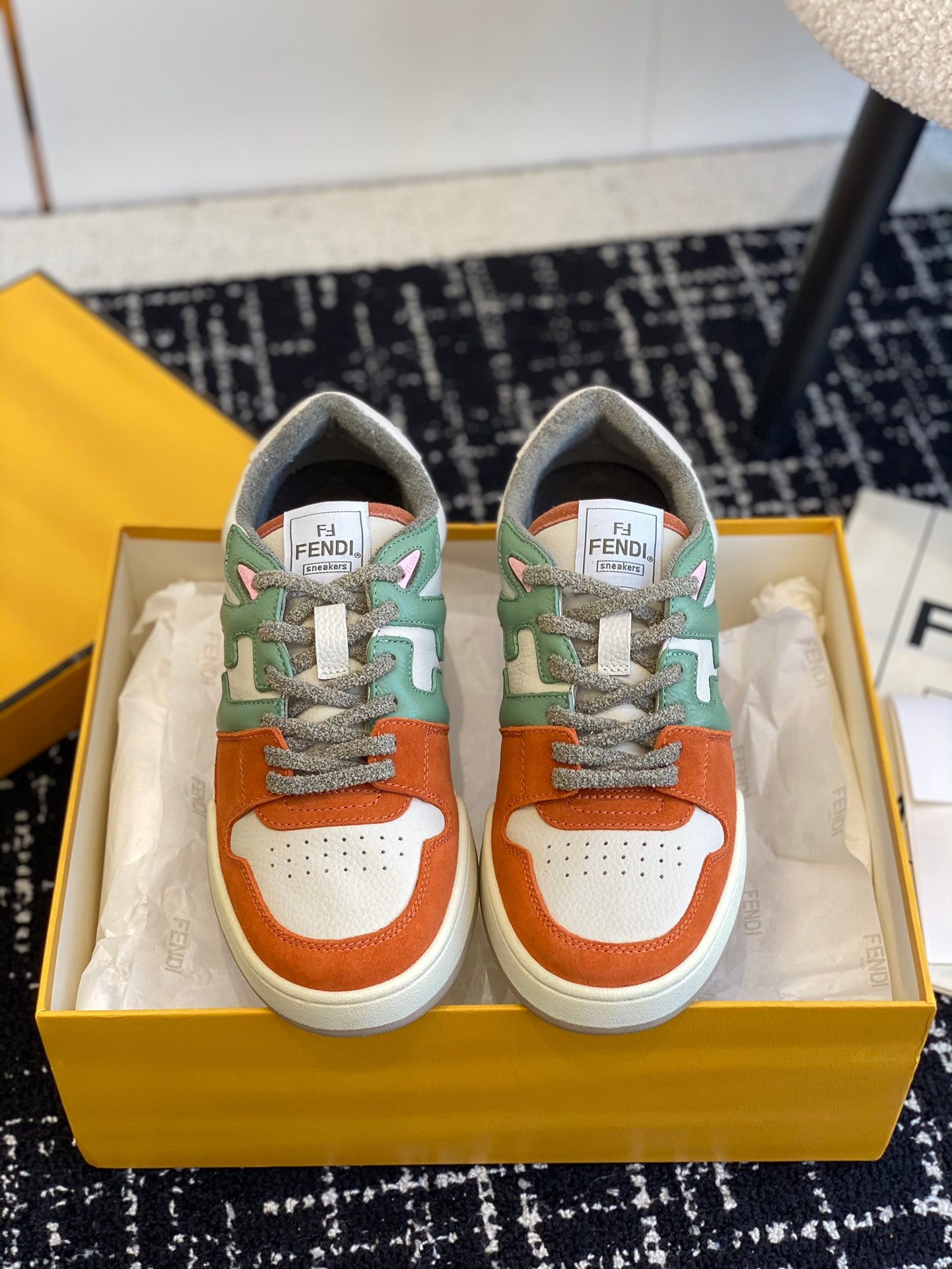 LuxluxHouse Best Quality Shoes Fendi