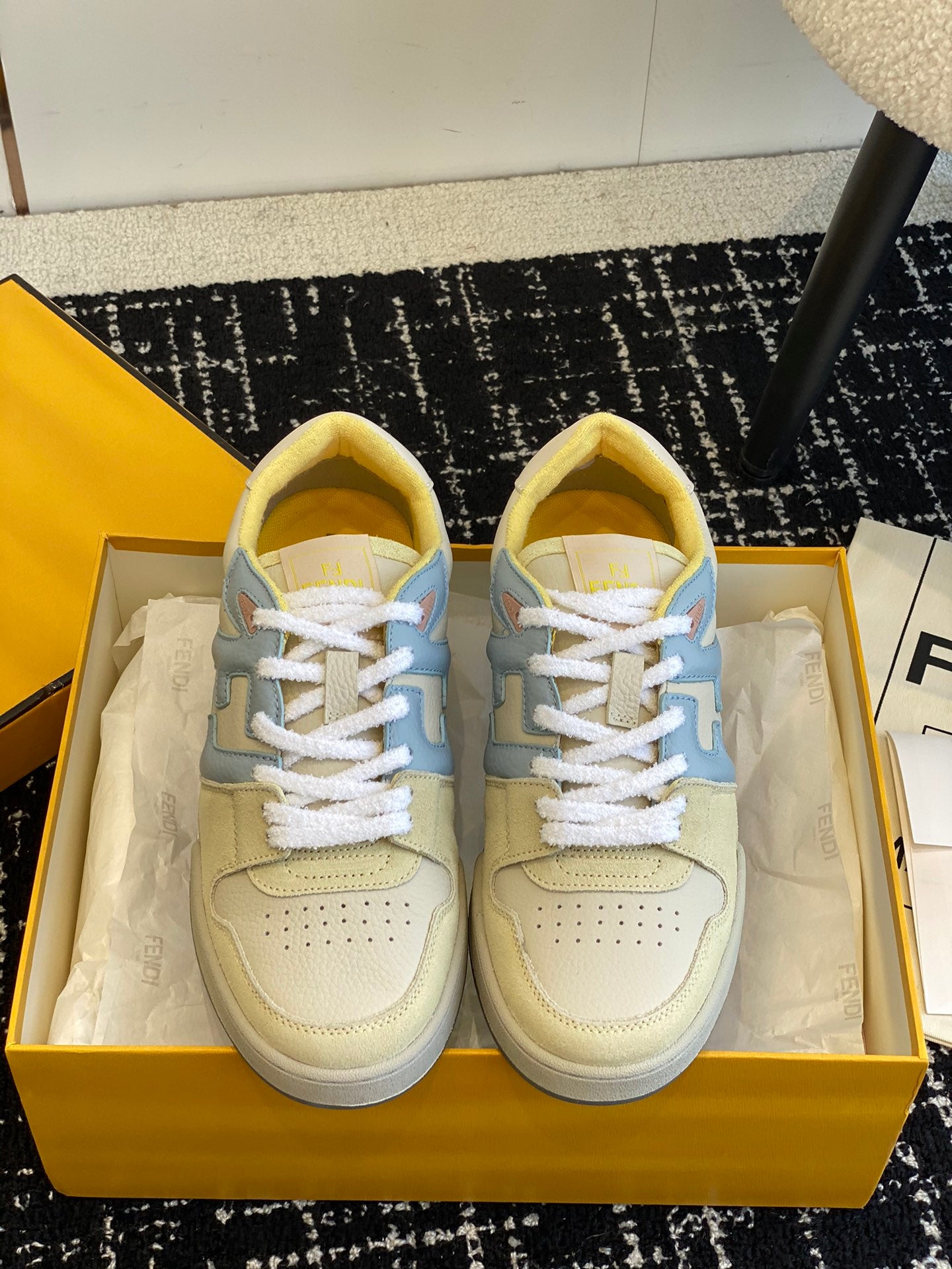 LuxluxHouse Best Quality Shoes Fendi