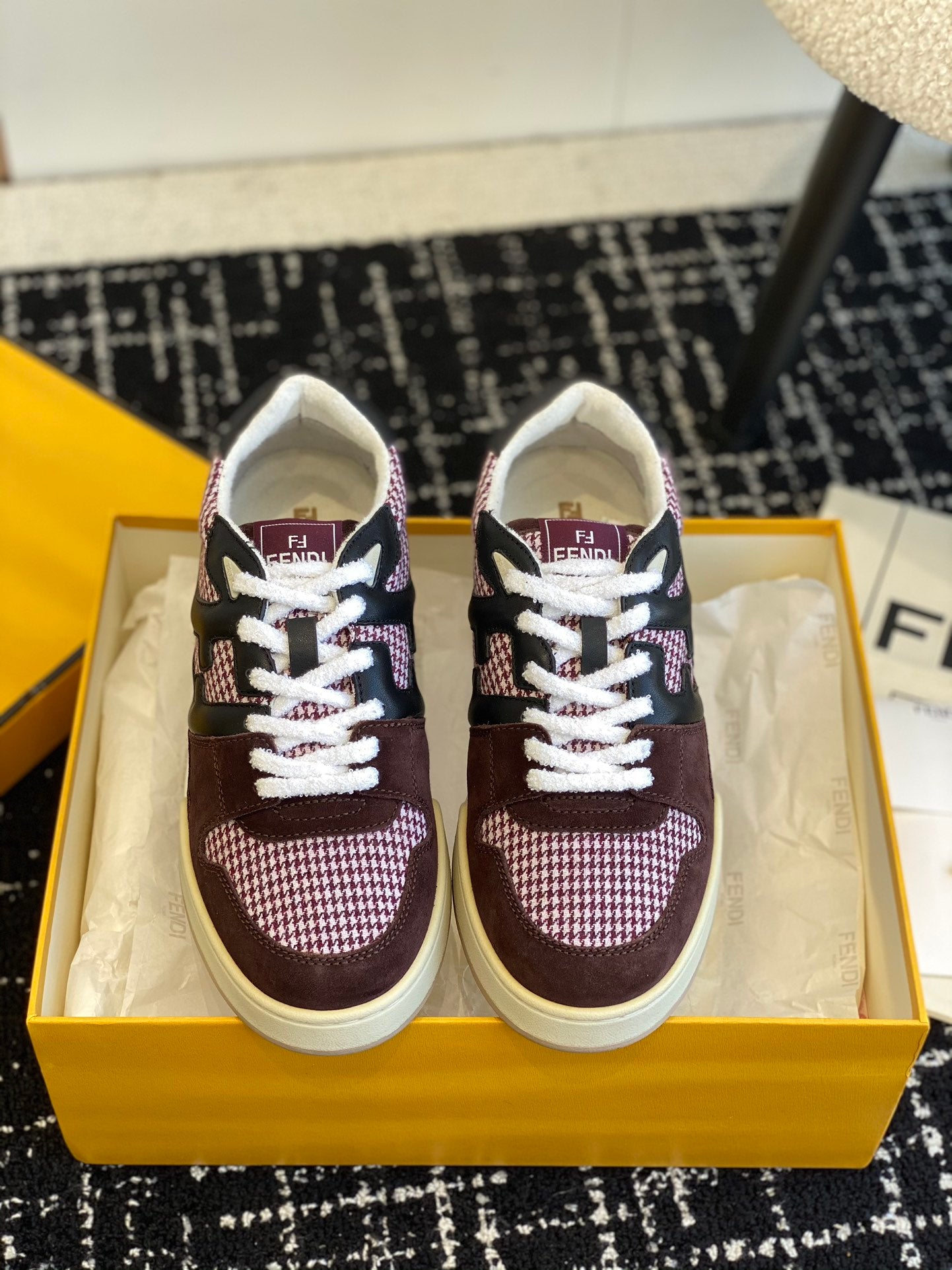LuxluxHouse Best Quality Shoes Fendi