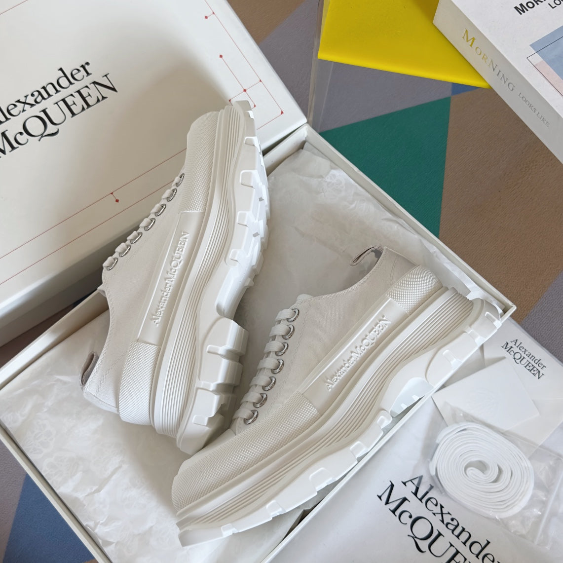 LuxluxHouse Best Quality Shoes Alexander McQueen