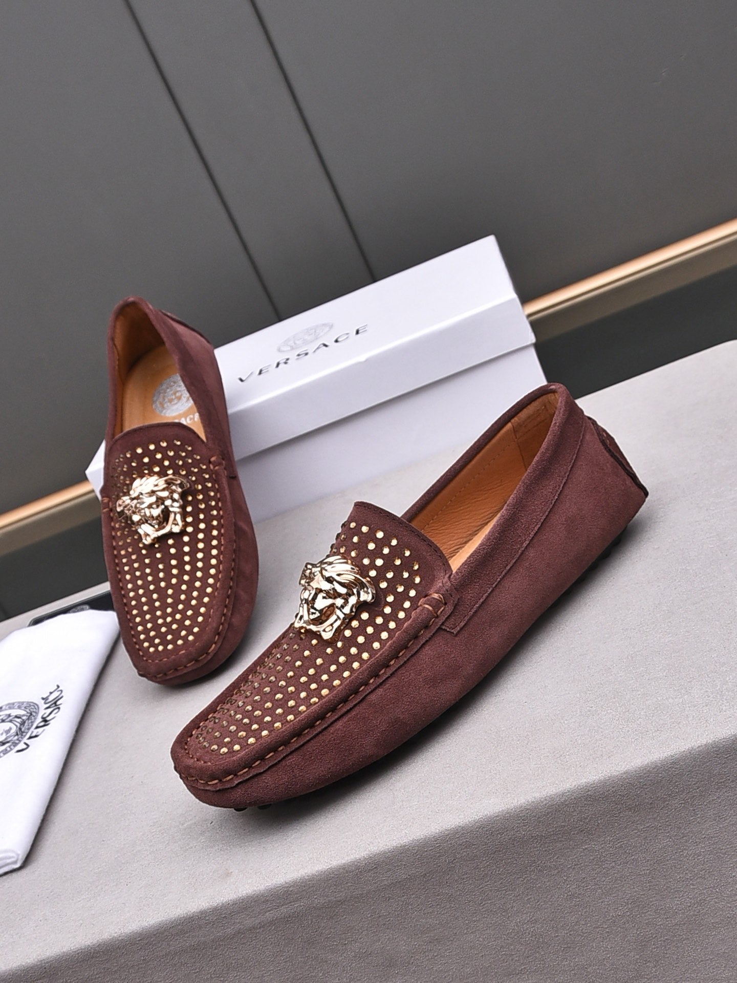 LuxluxHouse Best Quality Shoes Versace
