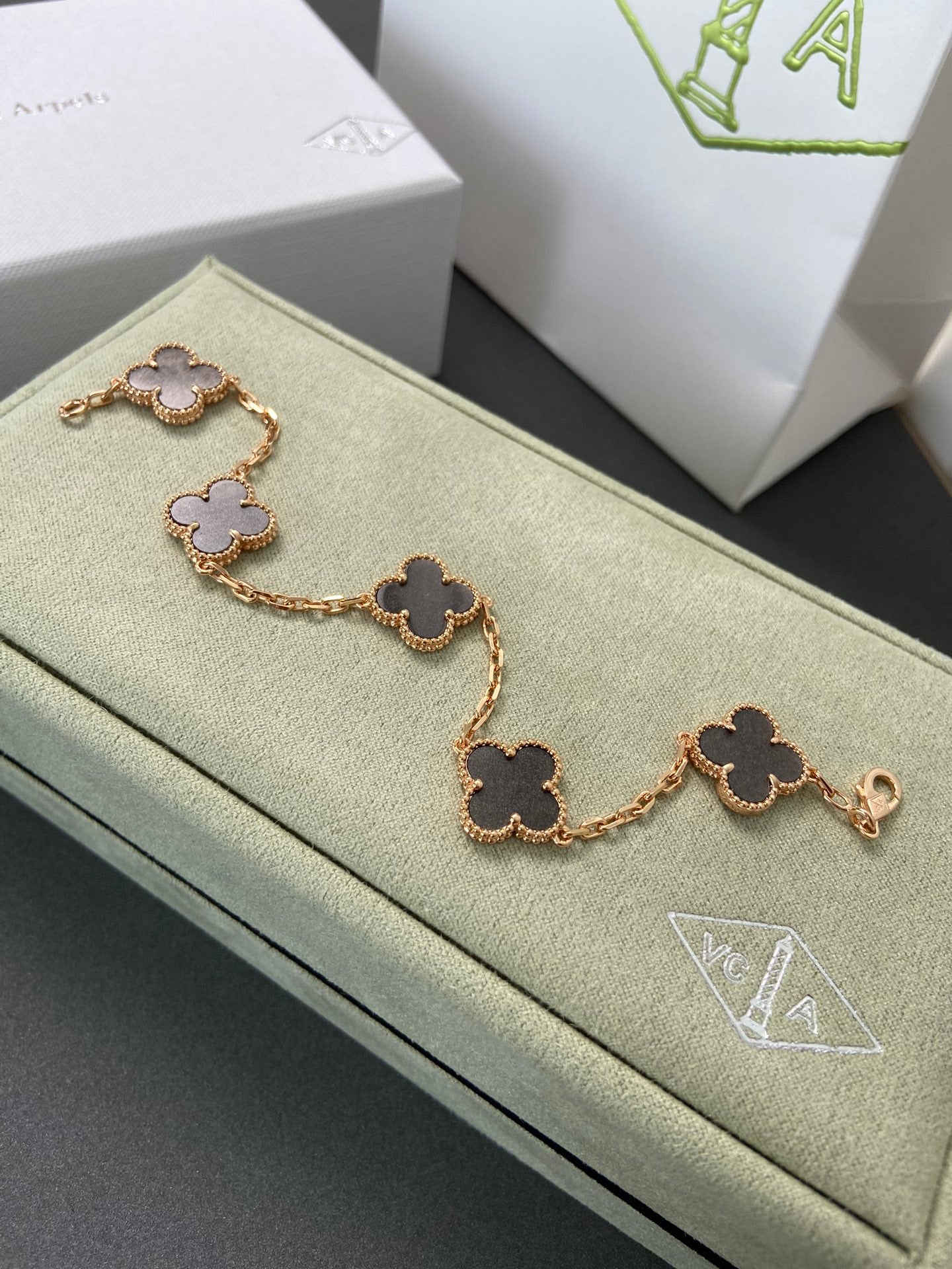 LuxluxHouse Best Quality Accessories Bracelet Van Cleef & Arpels