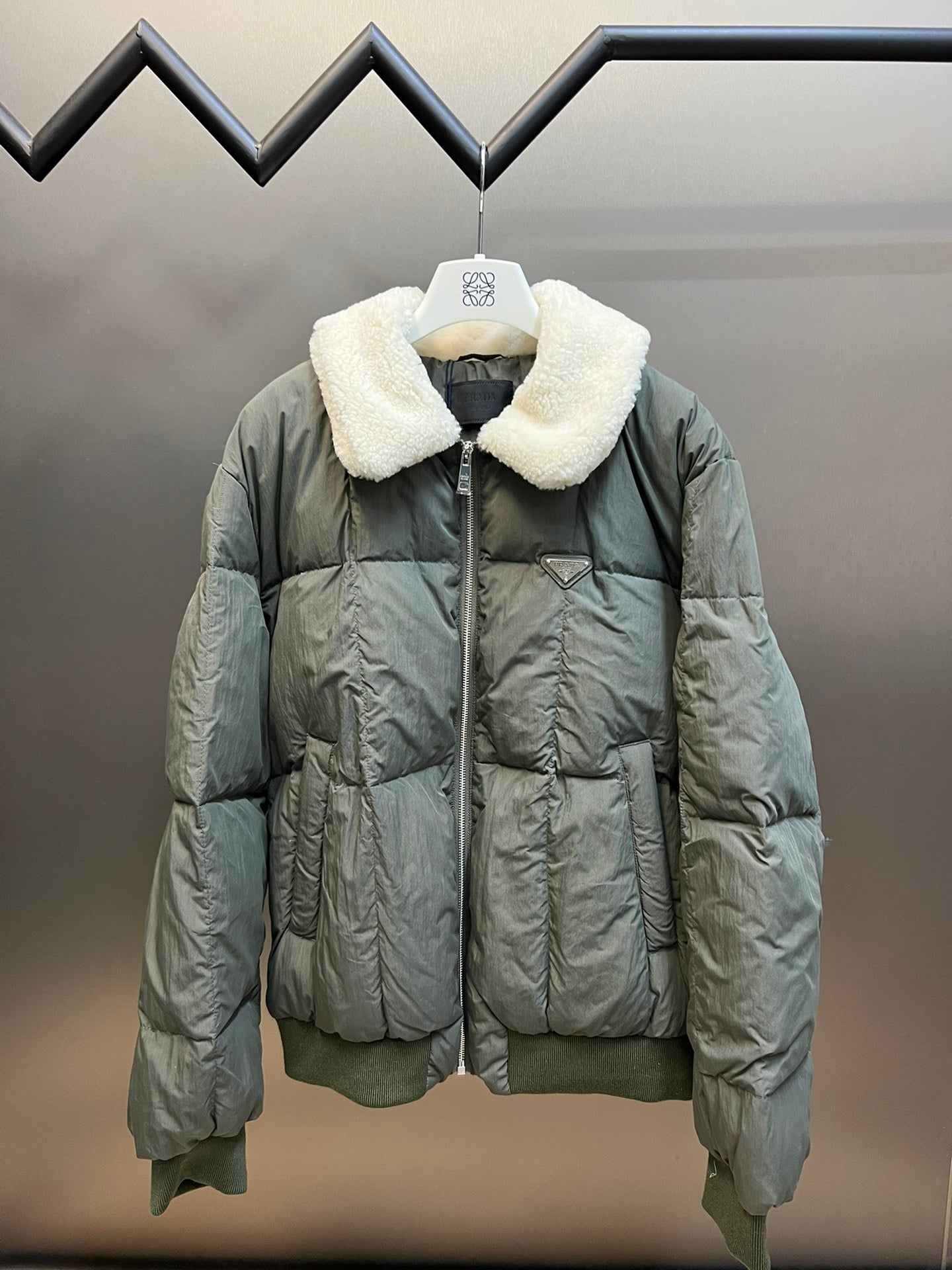 LuxluxHouse Prada Coats & Jackets NO.1