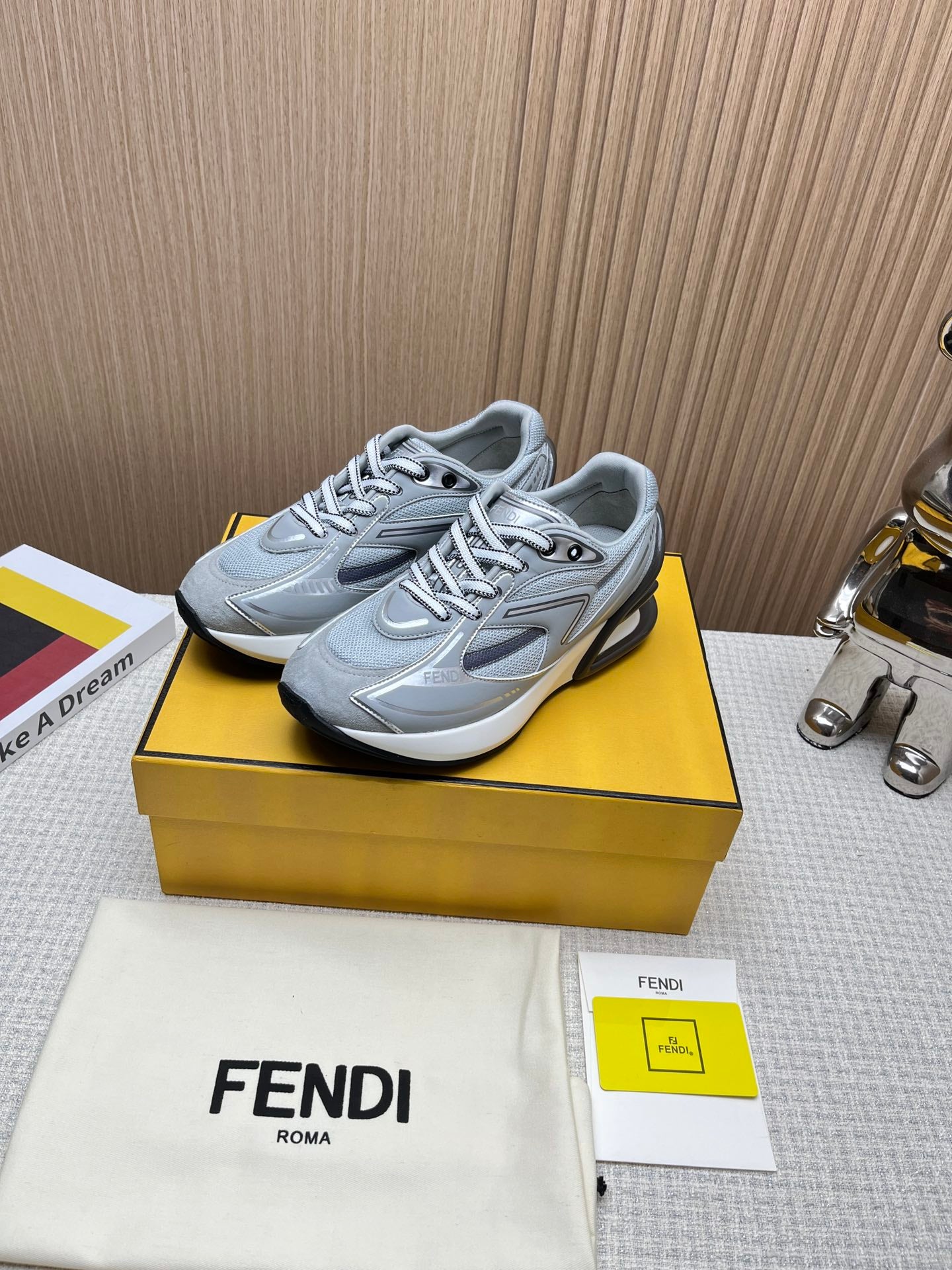 LuxluxHouse Best Quality Shoes Fendi