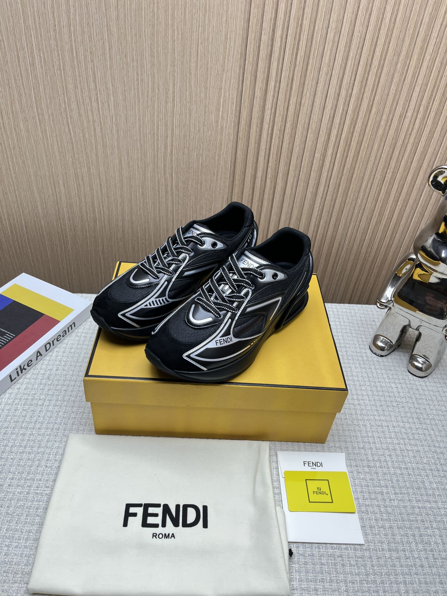 LuxluxHouse Best Quality Shoes Fendi