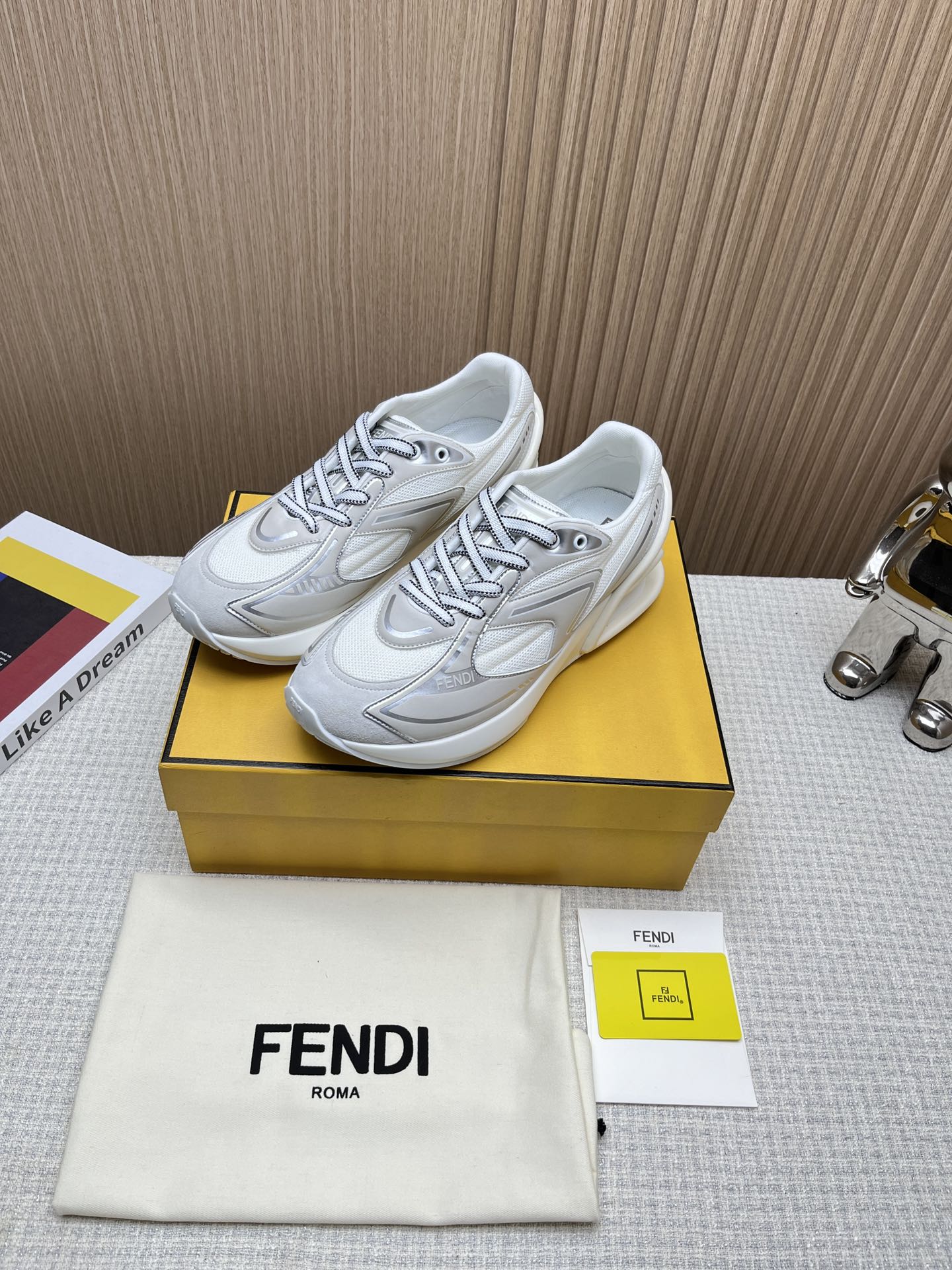 LuxluxHouse Best Quality Shoes Fendi