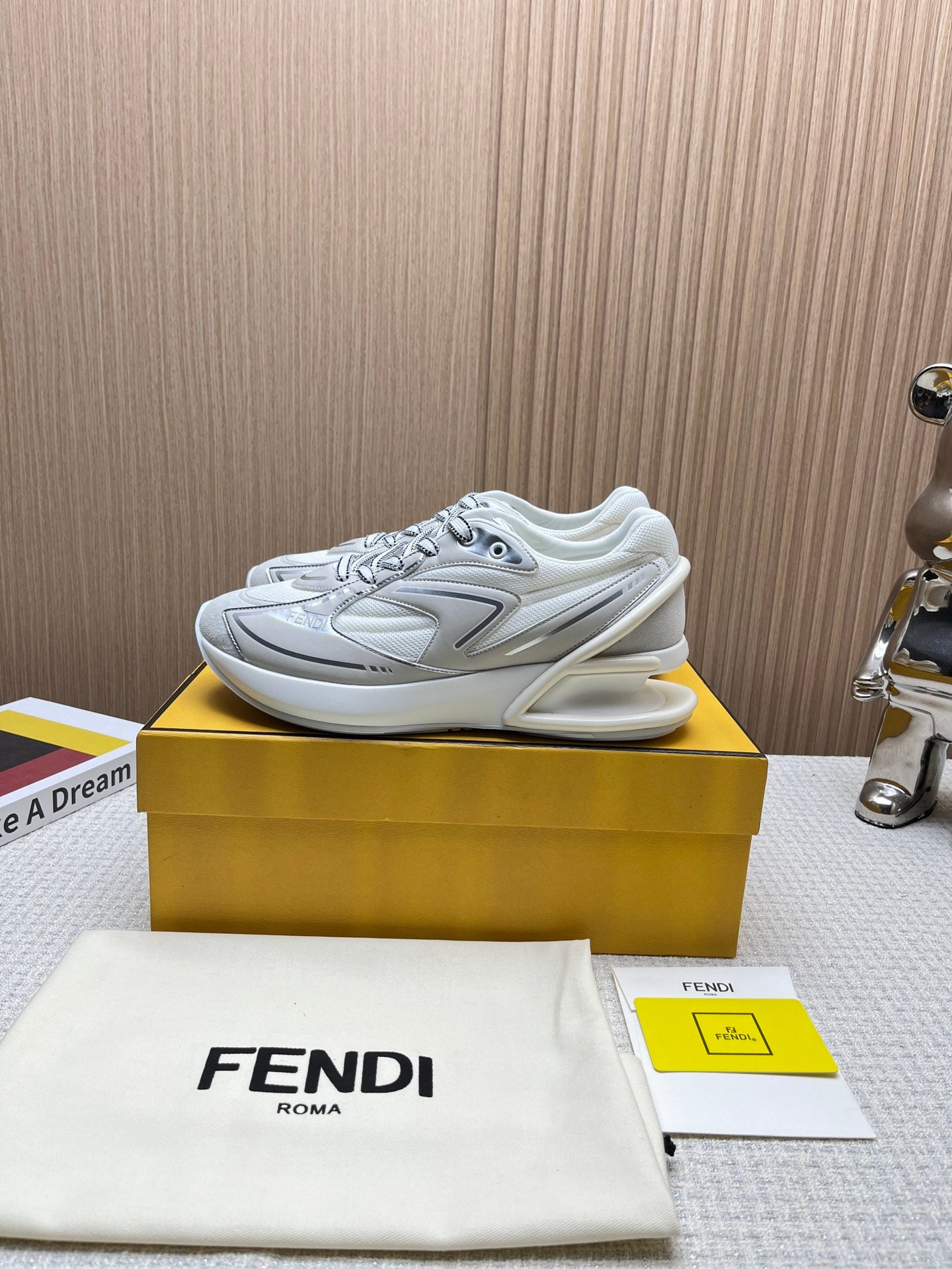 LuxluxHouse Best Quality Shoes Fendi