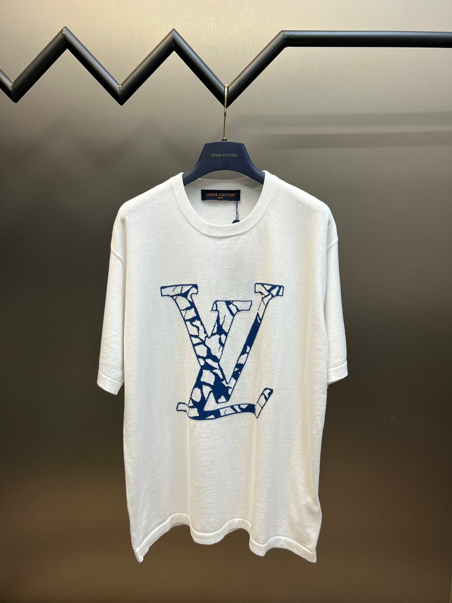 LuxluxHouse Louis Vuitton T-shirt NO.2