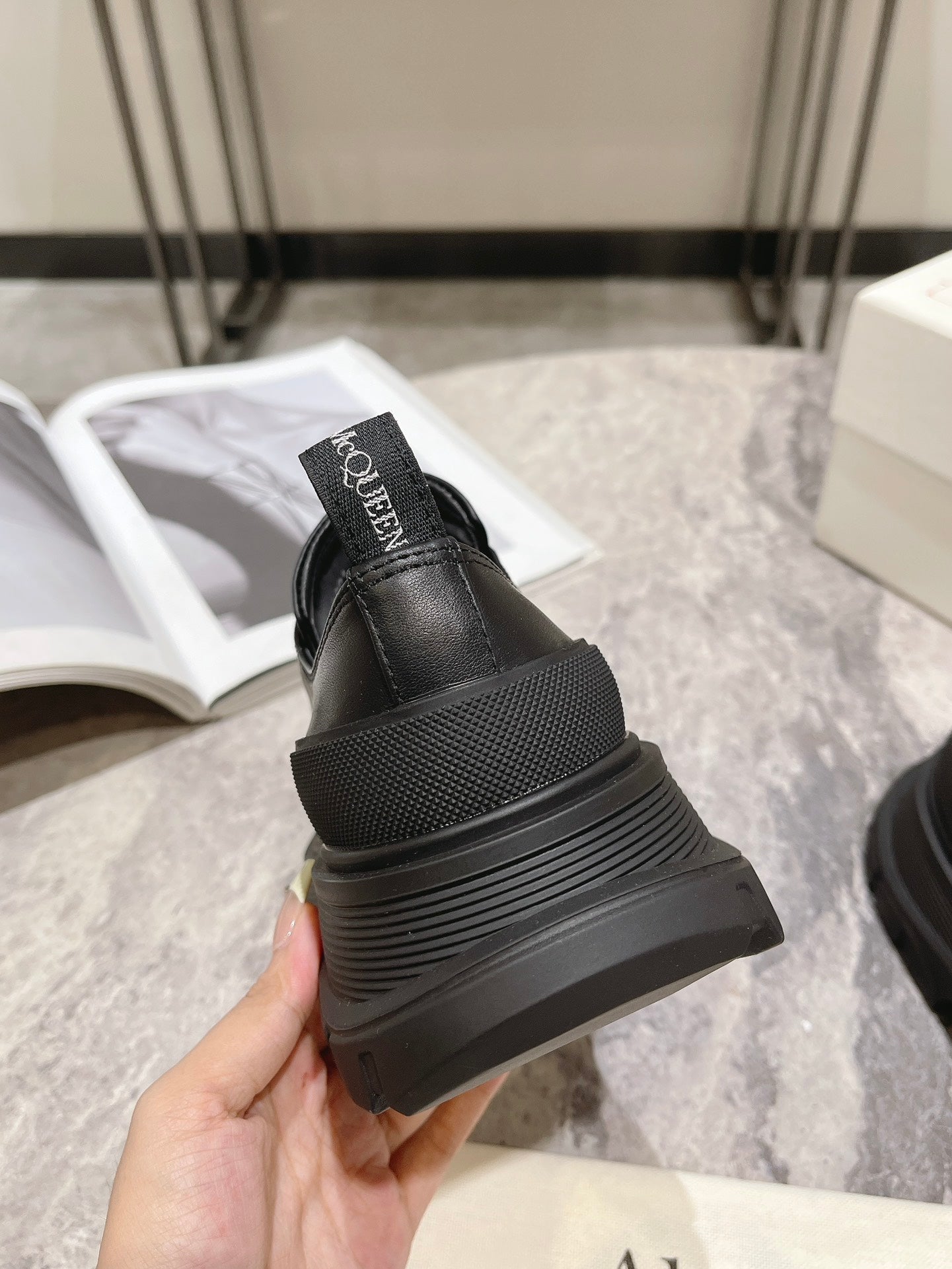 LuxluxHouse Best Quality Shoes Alexander McQueen