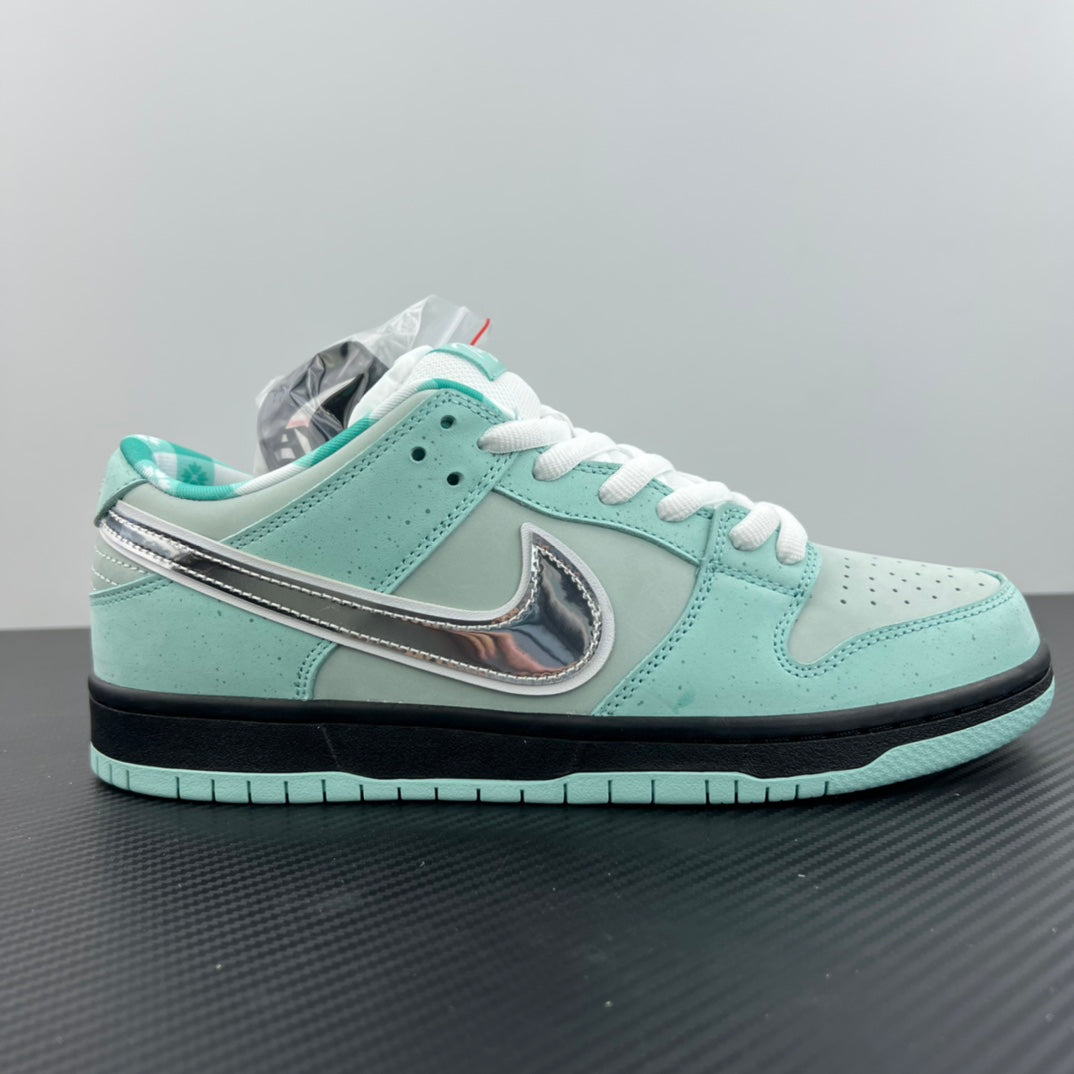 AY Batch-Concepts x NK SB Dunk Low "Tiffany Lobster"