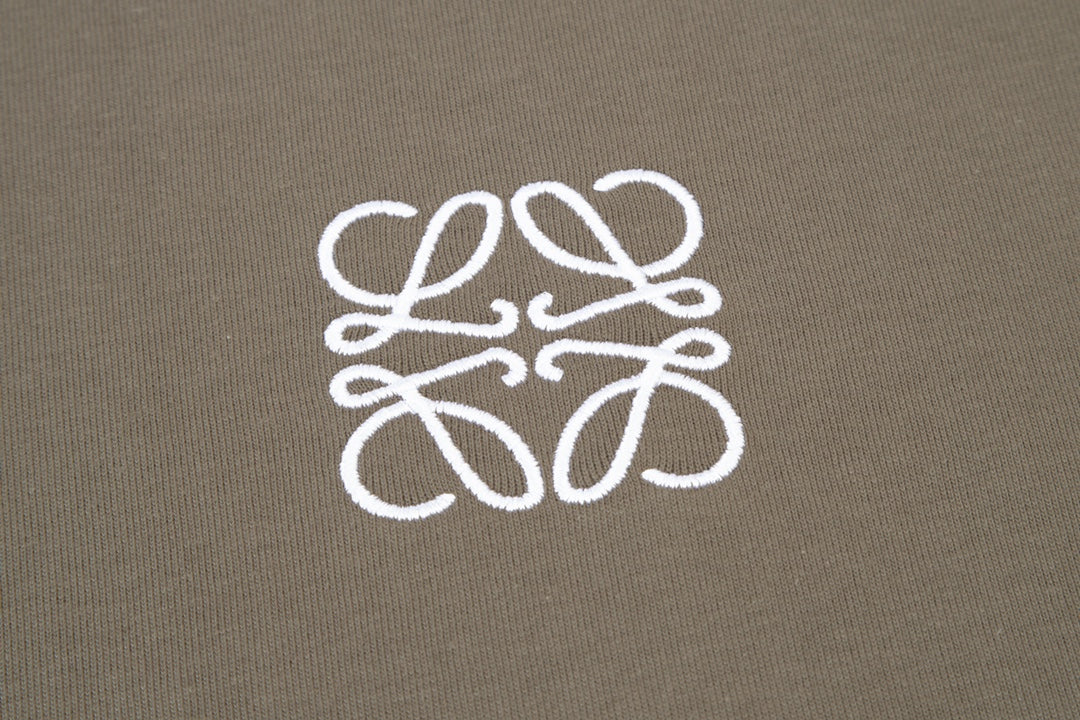 LuxluxHouse Best Quality Clothes T-shirt Loewe