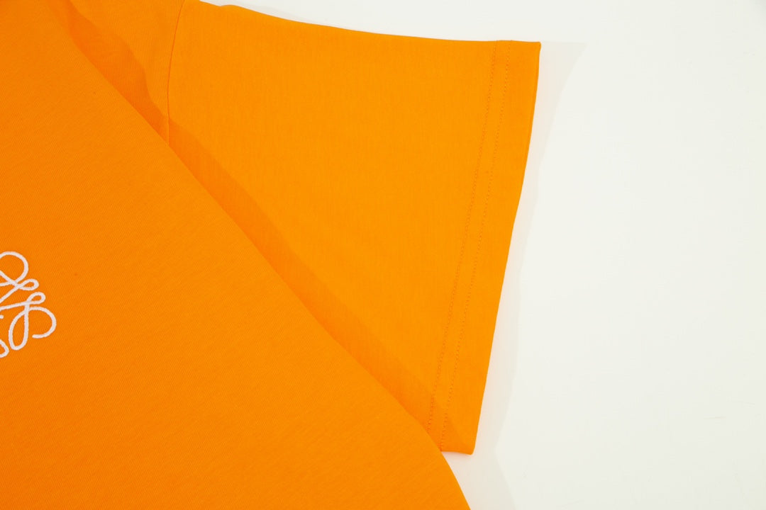 LuxluxHouse Best Quality Clothes T-shirt Loewe