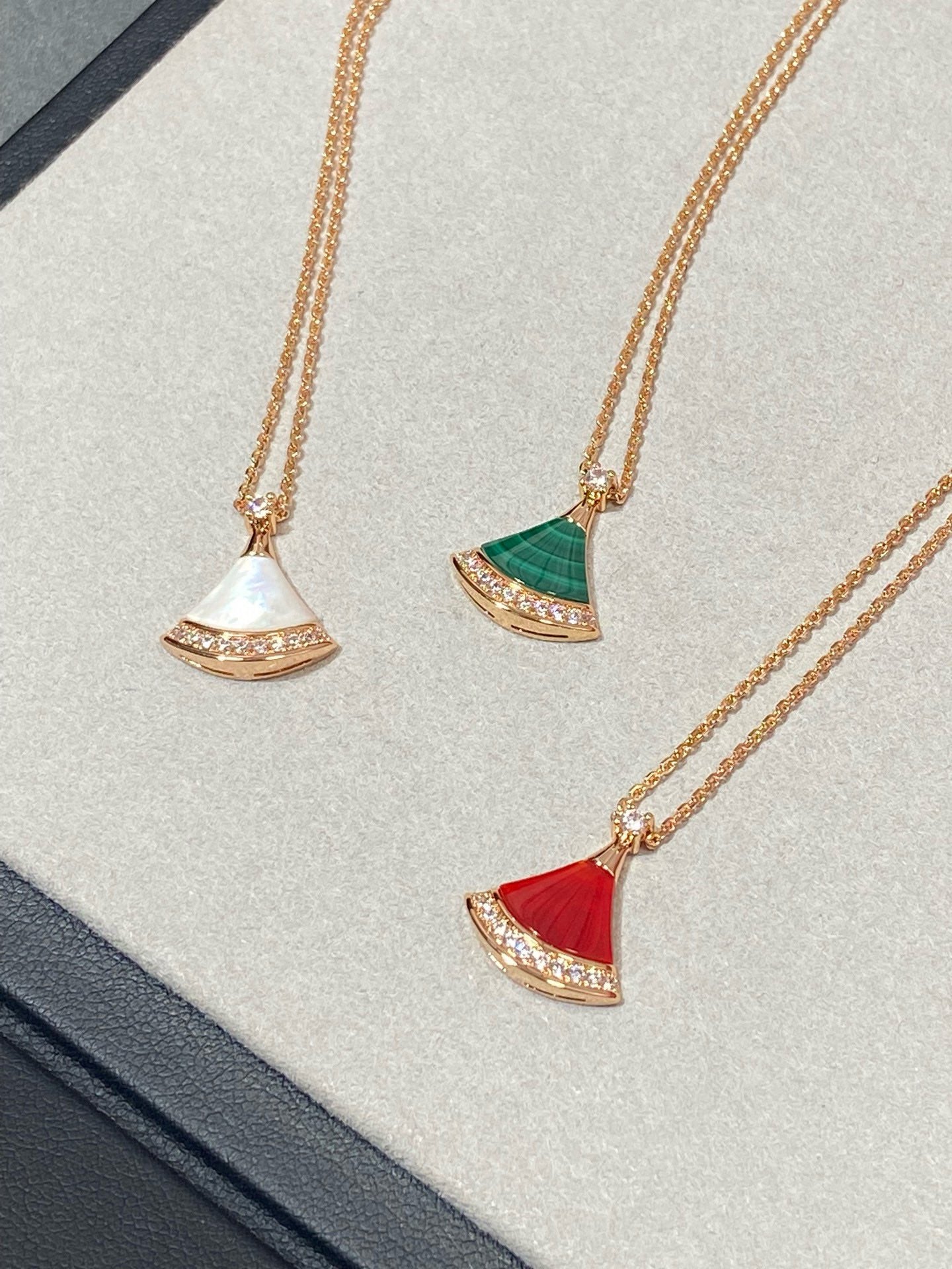 LuxluxHouse Best Quality Accessories Necklace Bvlgari