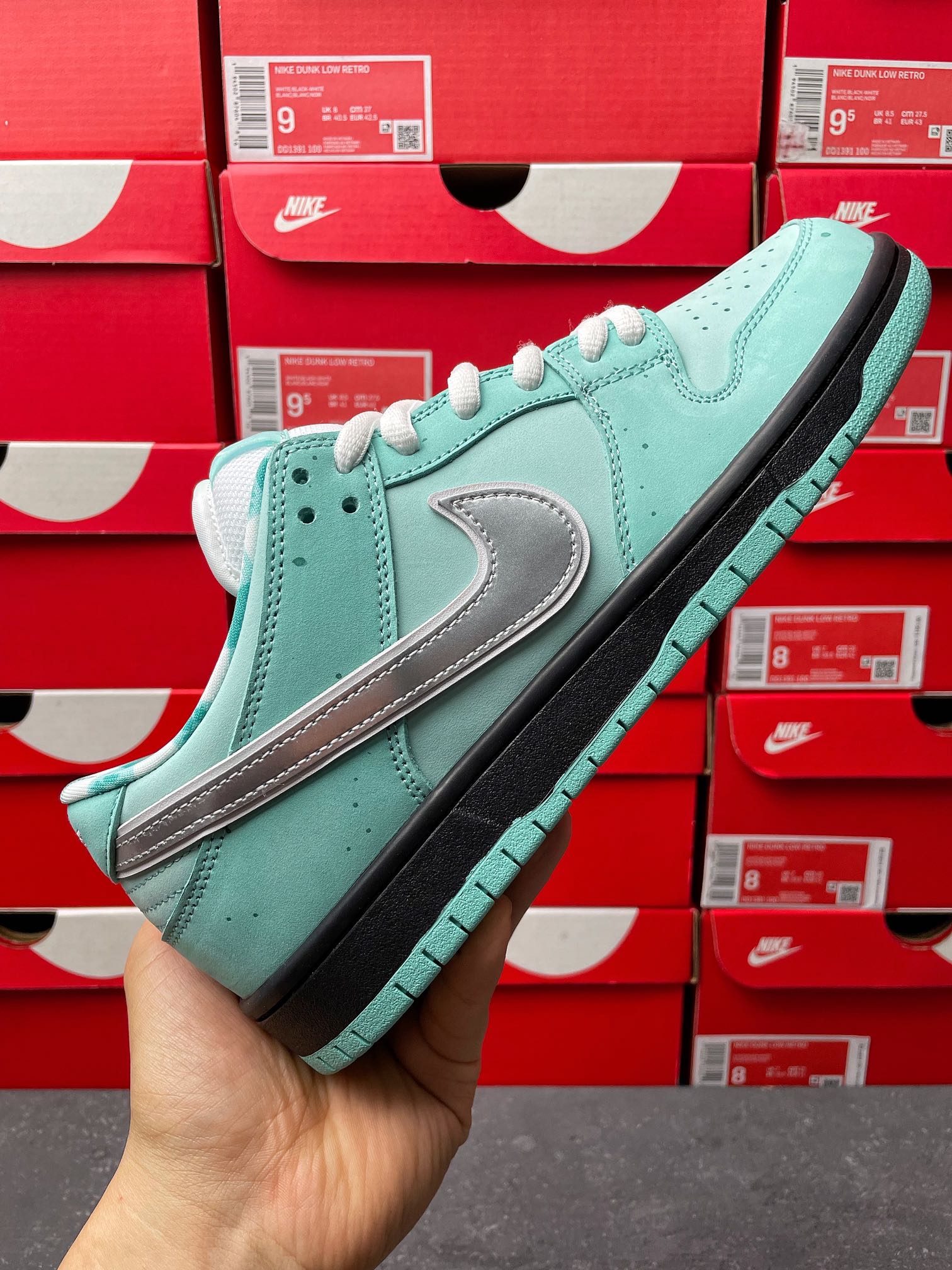 S2 Batch-Concepts x NK SB Dunk Low "Tiffany Lobster"