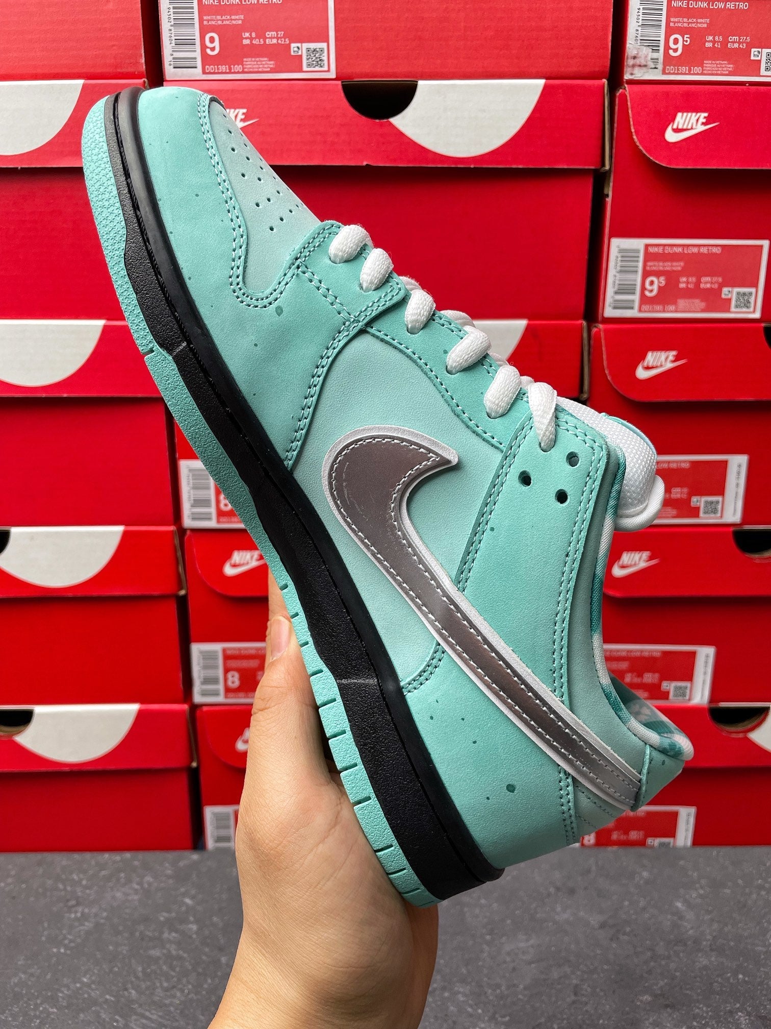 S2 Batch-Concepts x NK SB Dunk Low "Tiffany Lobster"