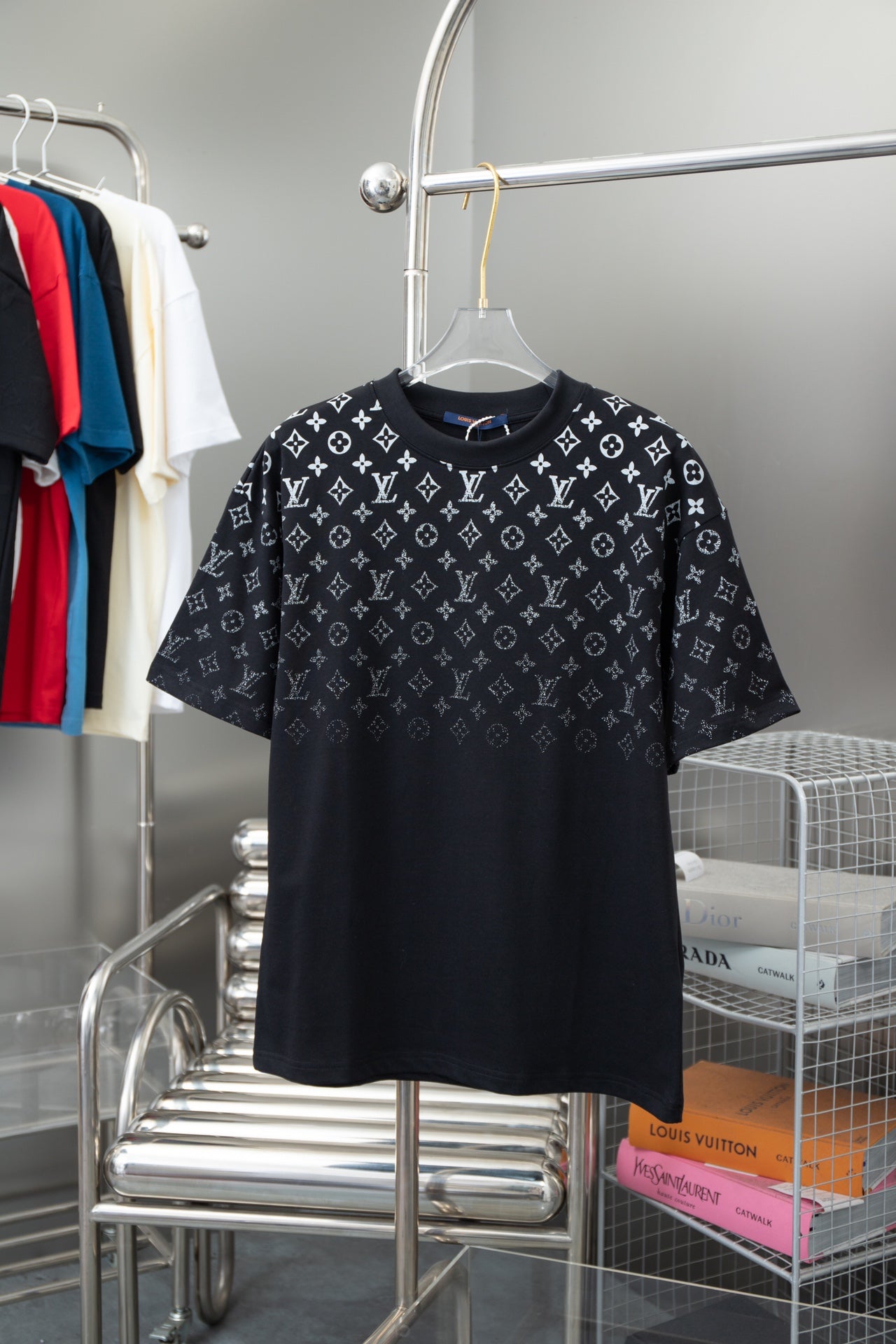 LuxluxHouse Louis Vuitton T-shirt NO.2