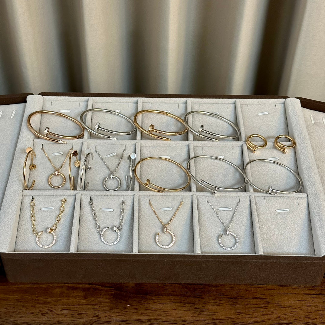 LuxluxHouse Best Quality Accessories Bracelet Necklace  Cartier