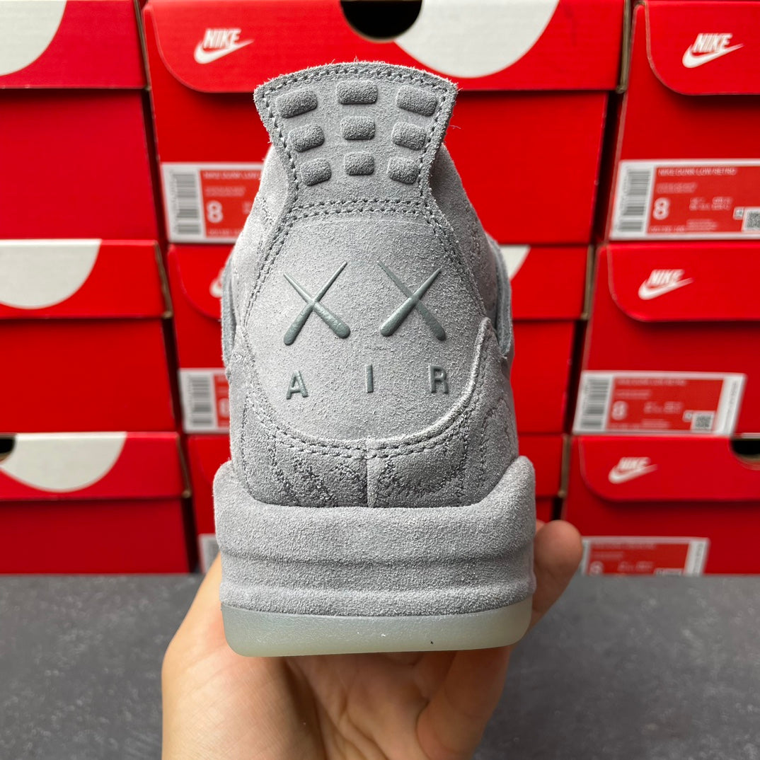 GX Batch-Kaws × Air Joredan 4 Grey