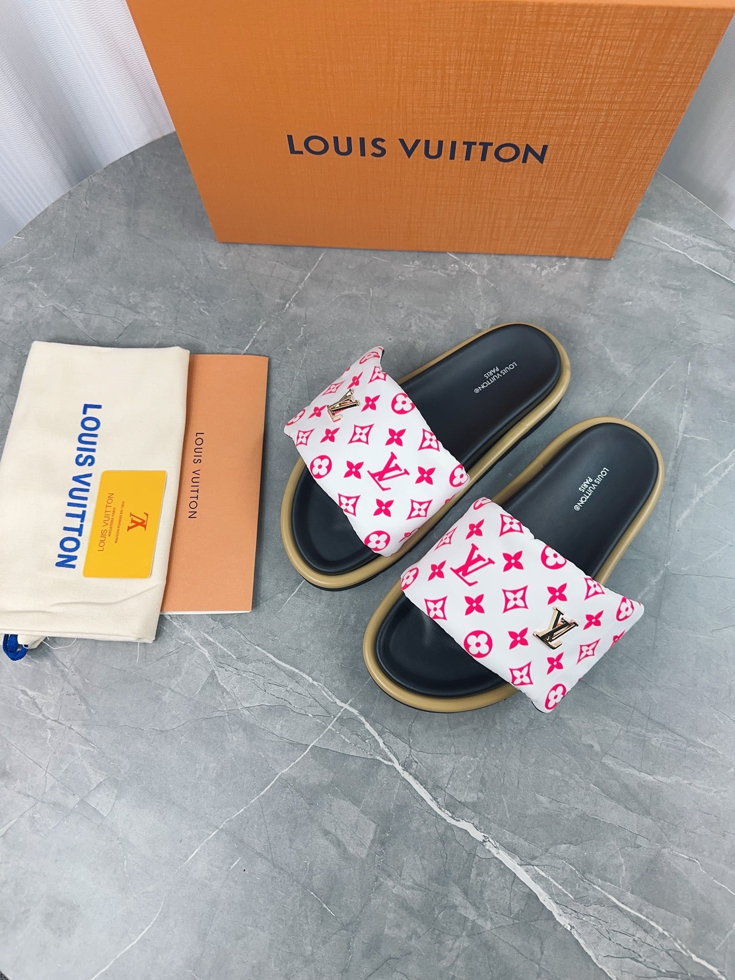 LuxluxHouse Best Quality Sandals Louis Vuitton