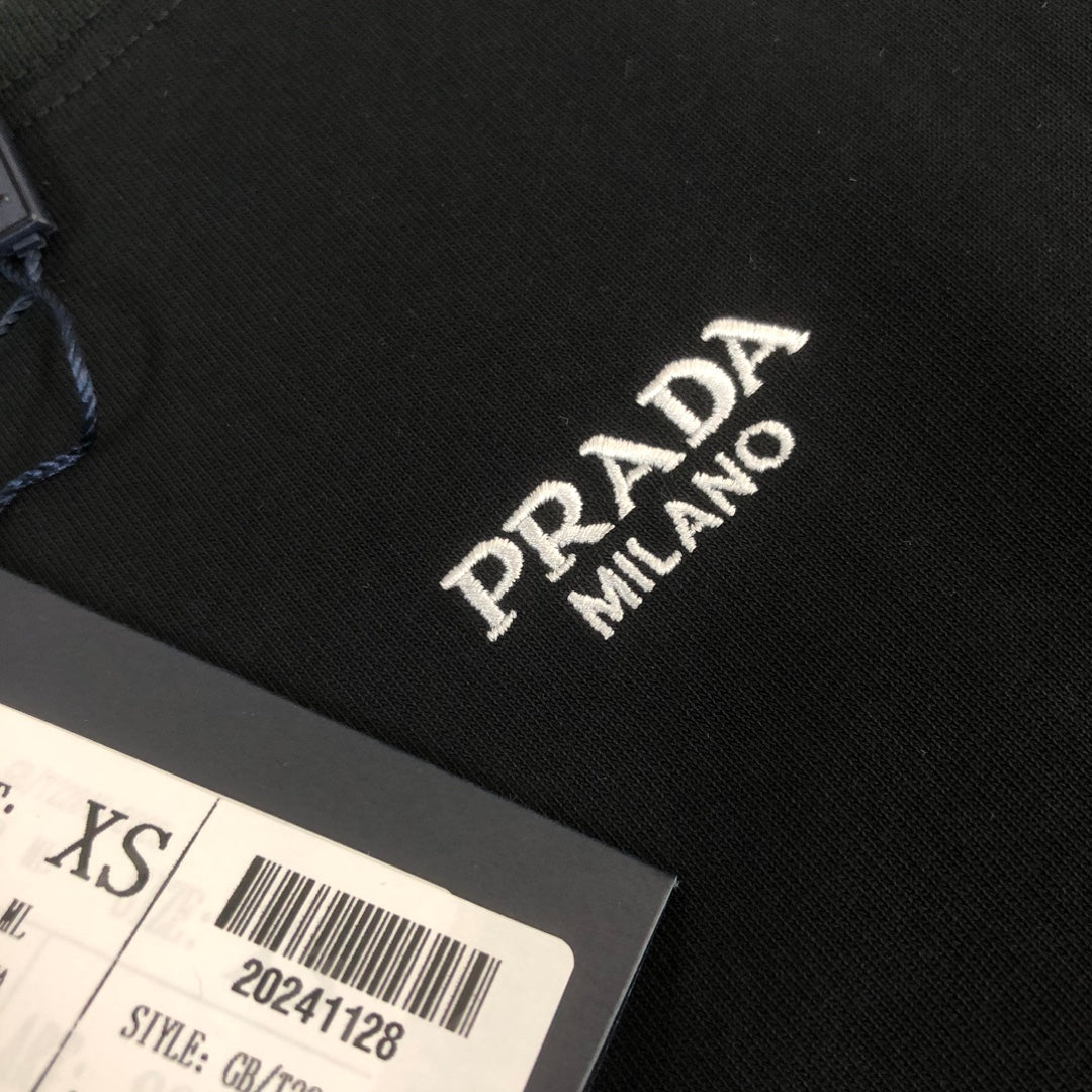 LuxluxHouse Best Quality Clothes T-shirt Prada