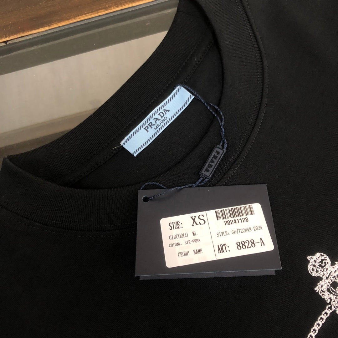 LuxluxHouse Best Quality Clothes T-shirt Prada