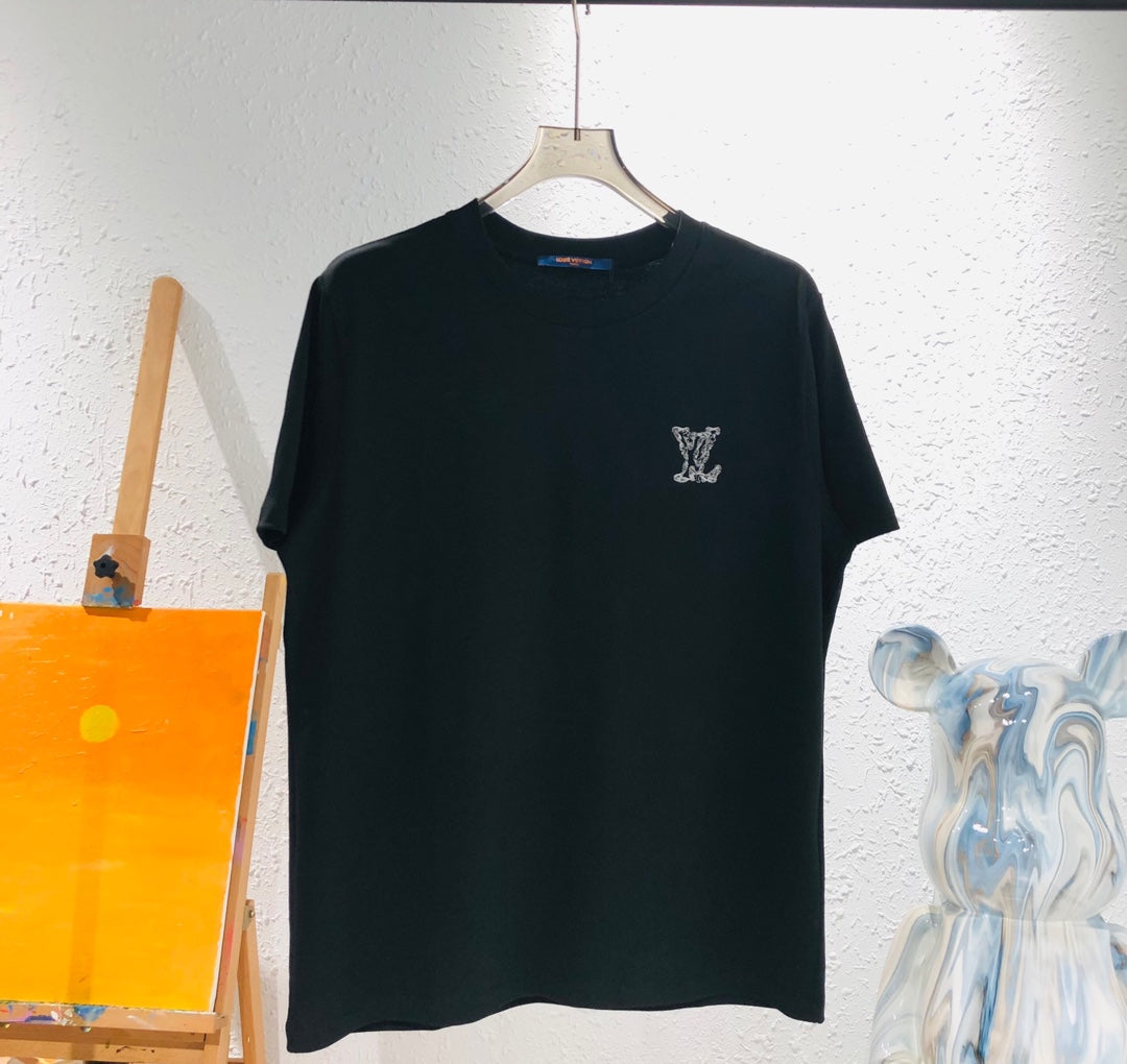 LuxluxHouse Louis Vuitton T-shirt NO.2