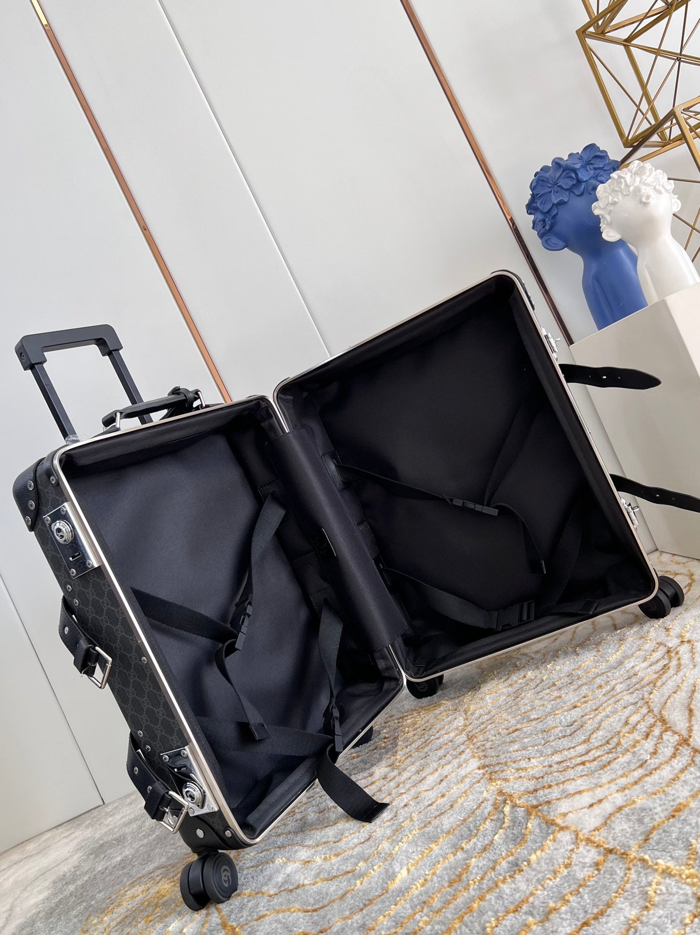 LuxluxHouse Best Quality Bags Luggage