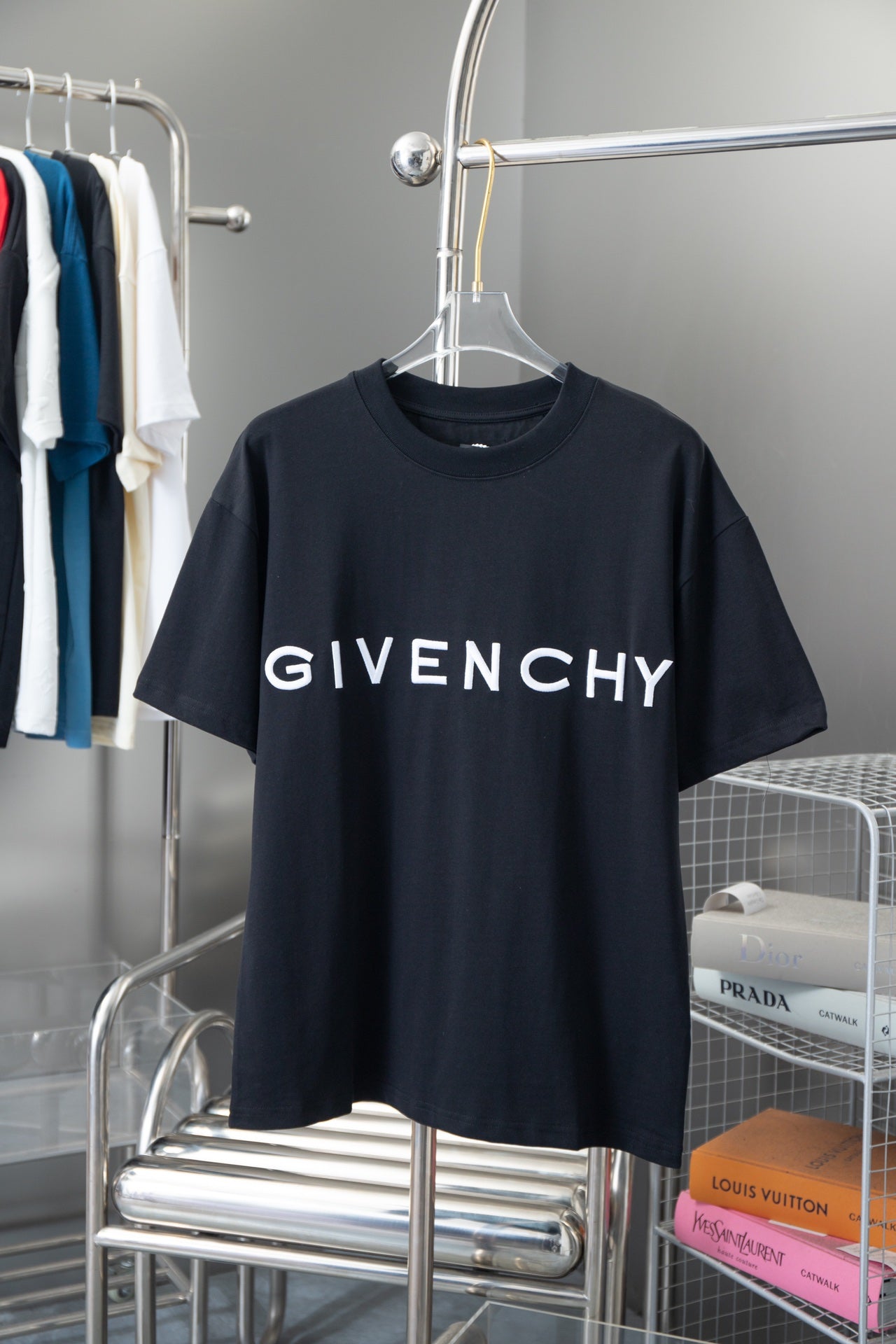 LuxluxHouse Best Quality Clothes Givenchy T-shirt