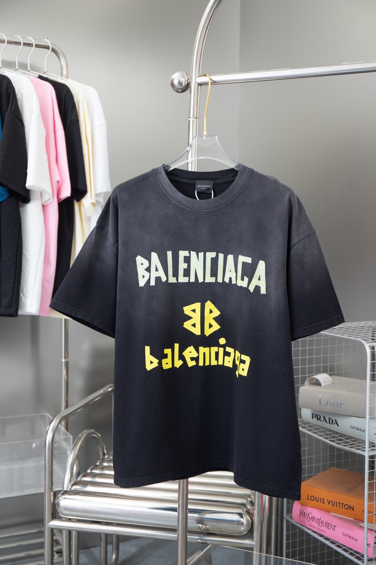 LuxluxHouse Balenciaga T-shirt NO.2