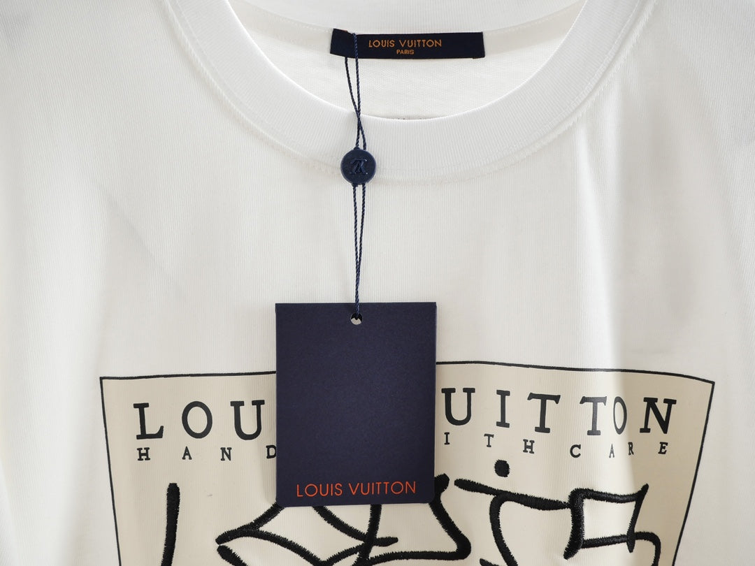 LuxluxHouse Best Quality Clothes T-shirt Louis Vuitton