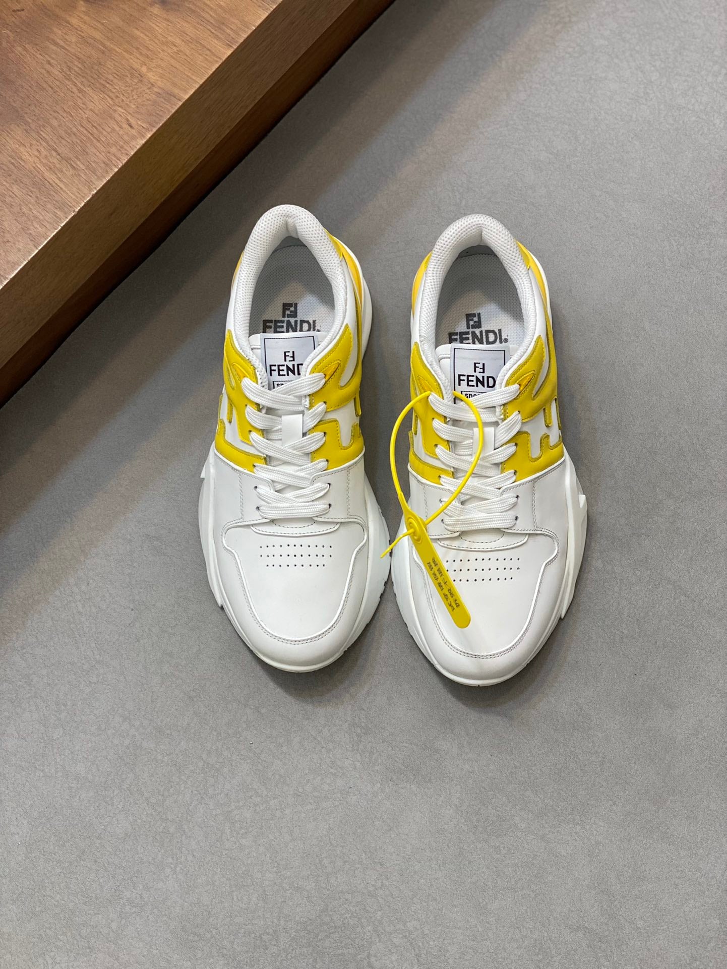 LuxluxHouse Best Quality Shoes Fendi