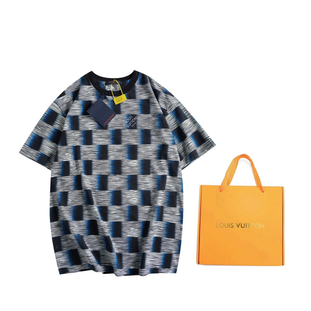 LuxluxHouse Louis Vuitton T-shirt NO.4