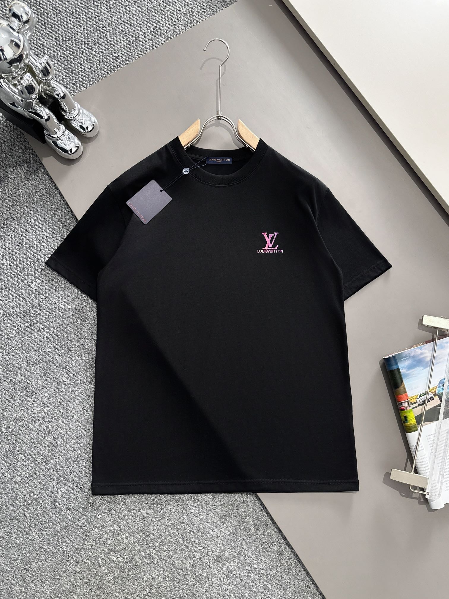 LuxluxHouse Louis Vuitton T-shirt NO.4